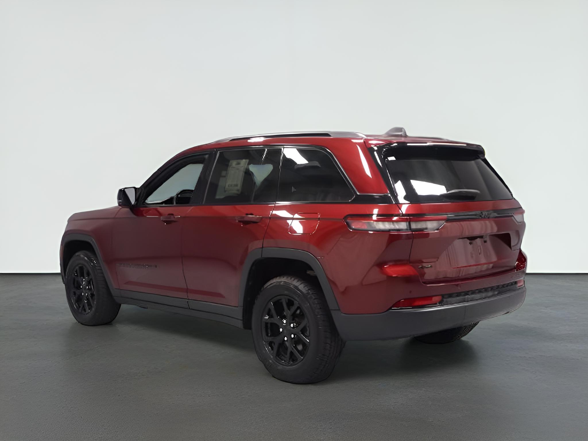 2025 Jeep Grand Cherokee Altitude