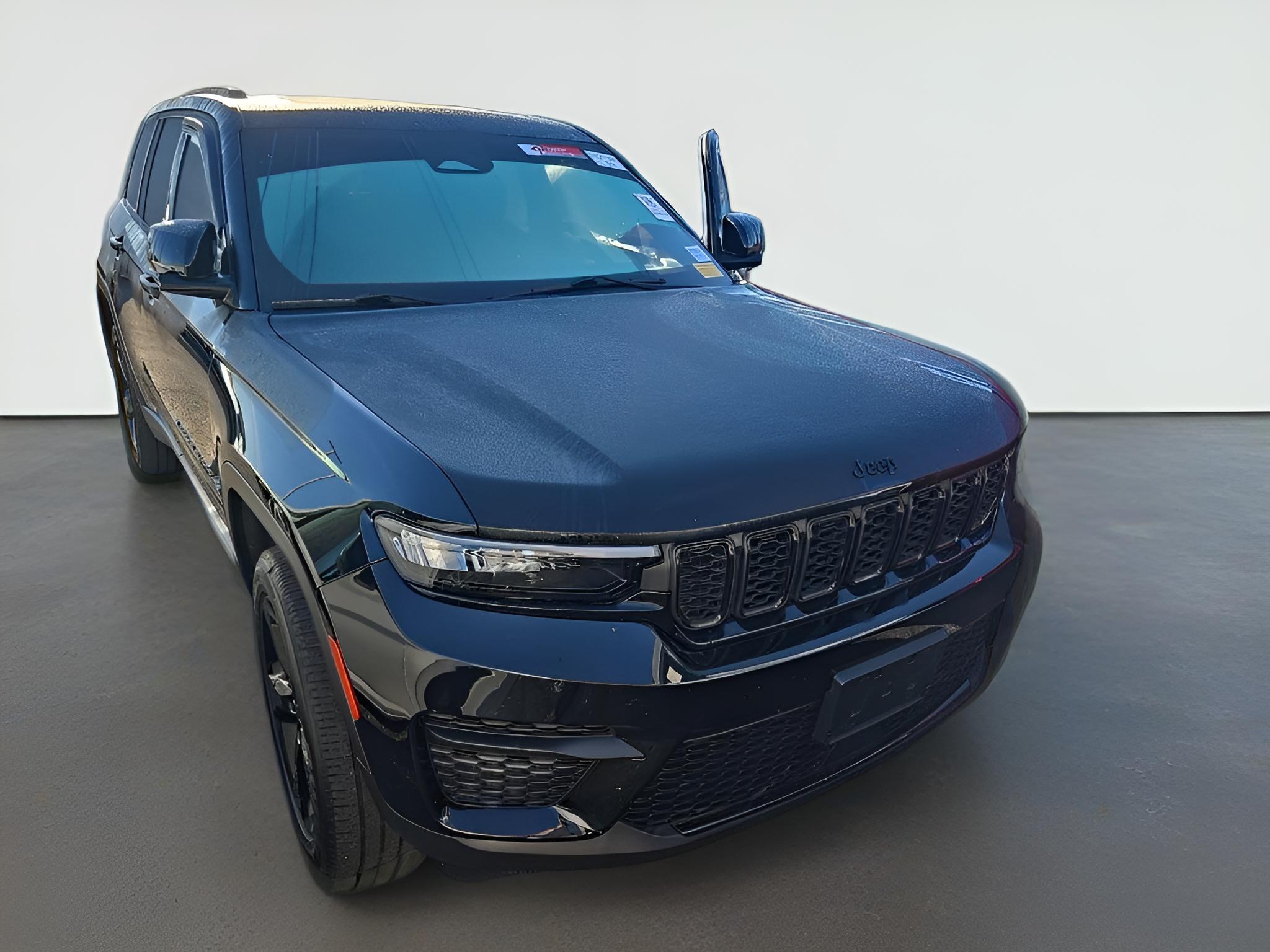 2023 Jeep Grand Cherokee Altitude X