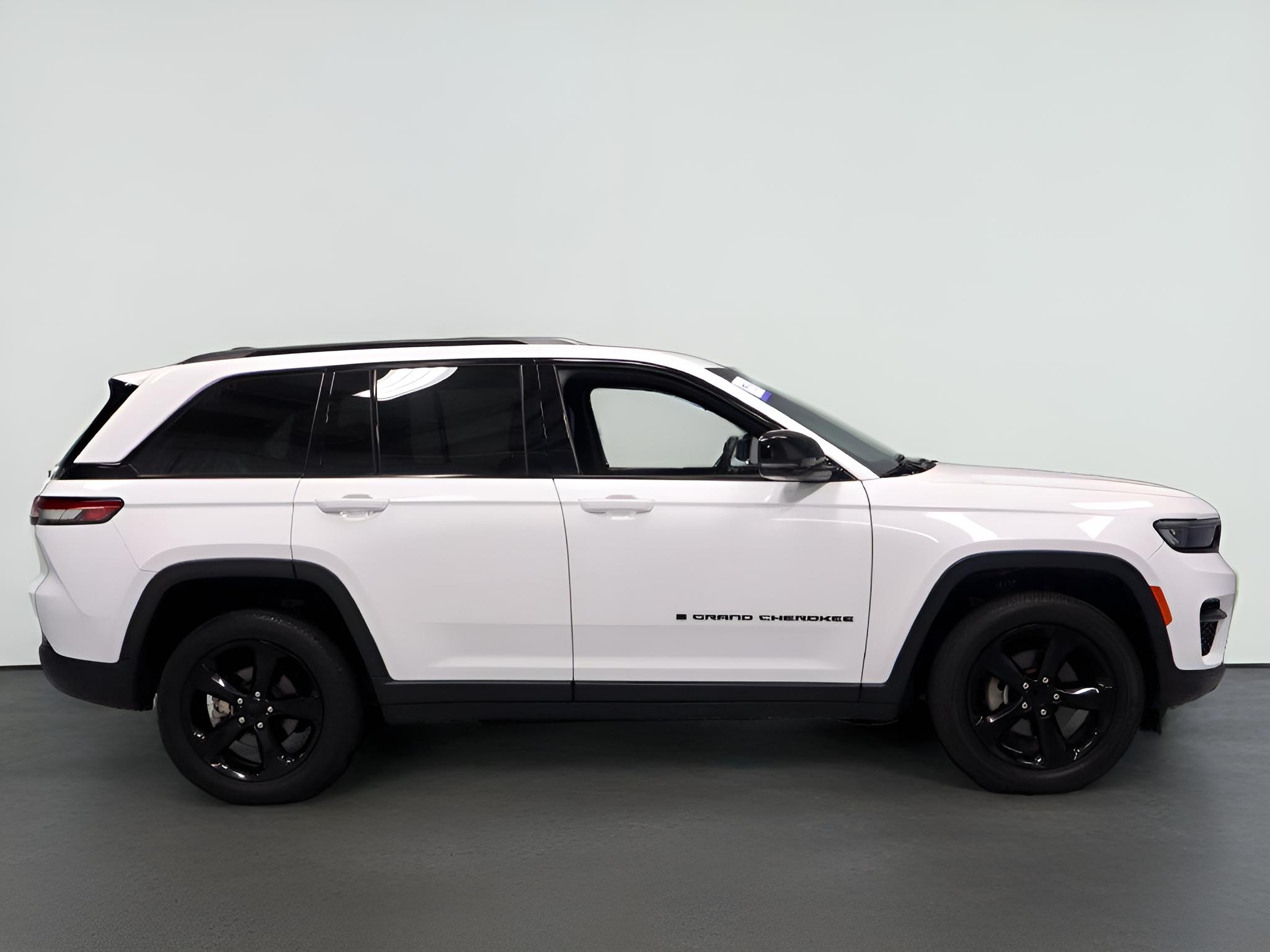 2023 Jeep Grand Cherokee Altitude X