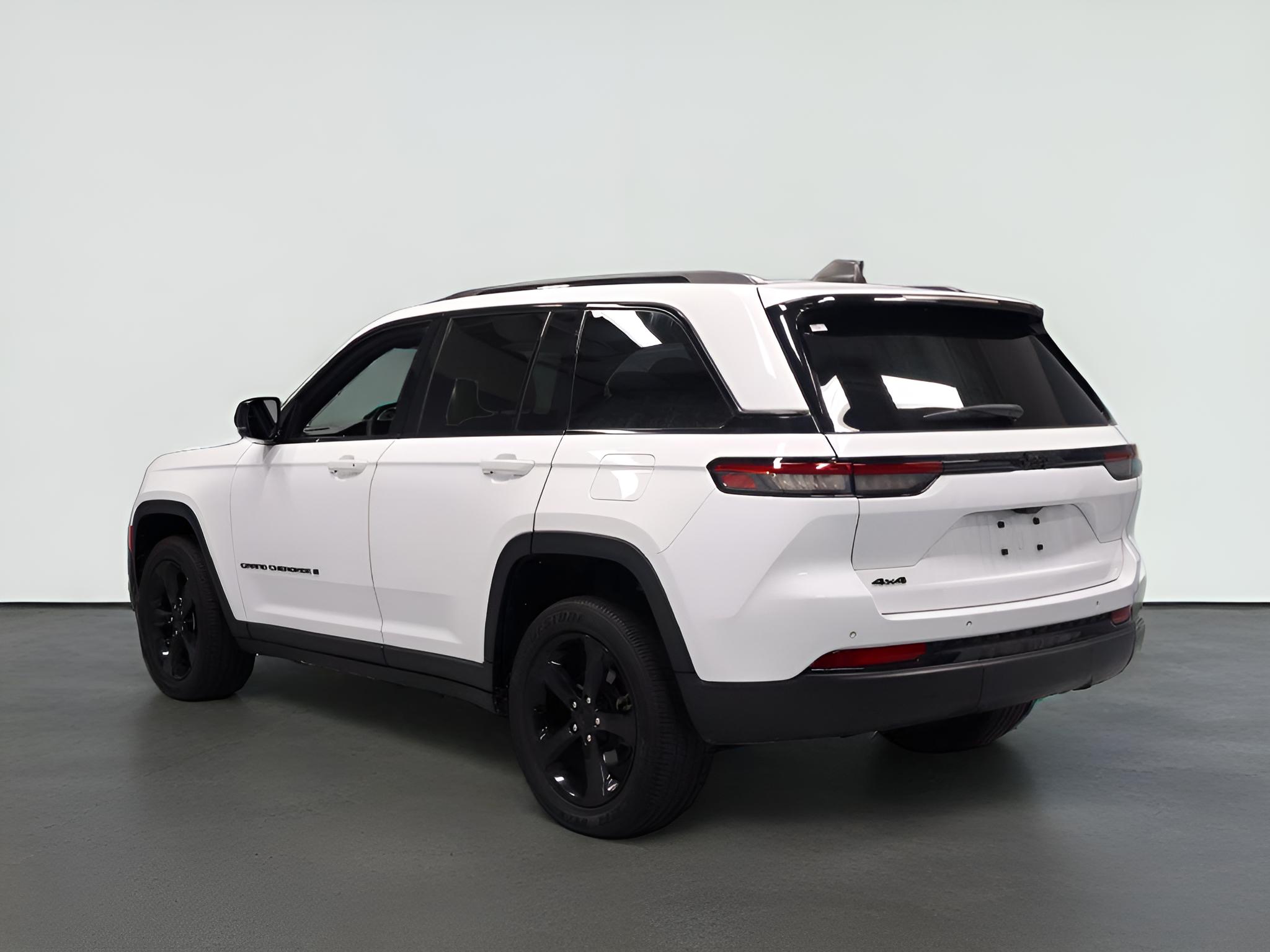 2023 Jeep Grand Cherokee Altitude X