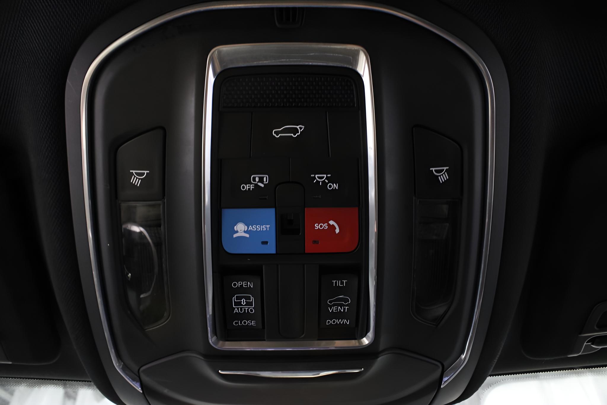 2023 Jeep Grand Cherokee Altitude X