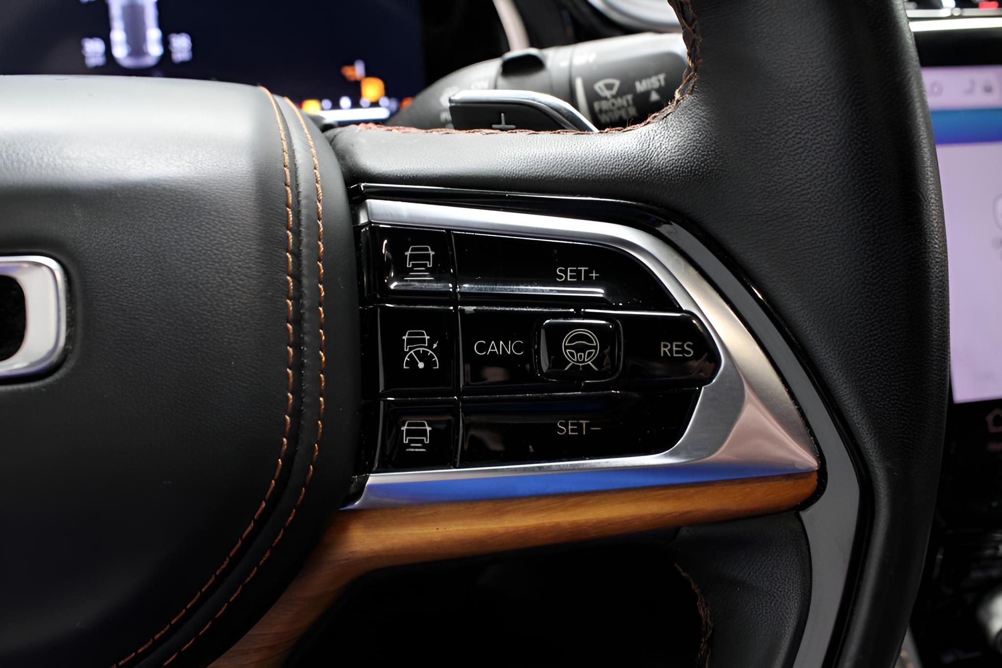 2024 Jeep Grand Cherokee Summit Reserve