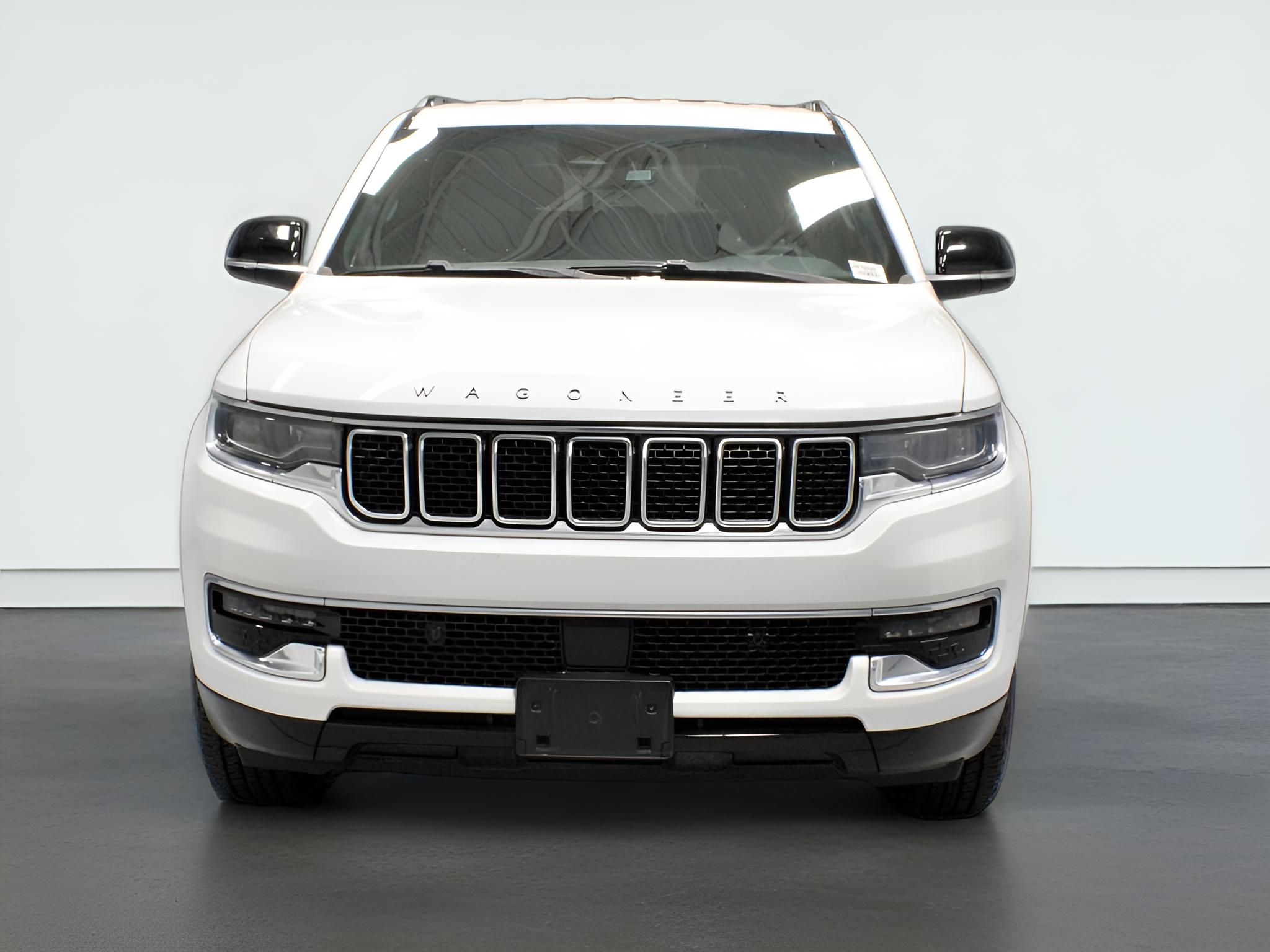 2023 Jeep Wagoneer Base