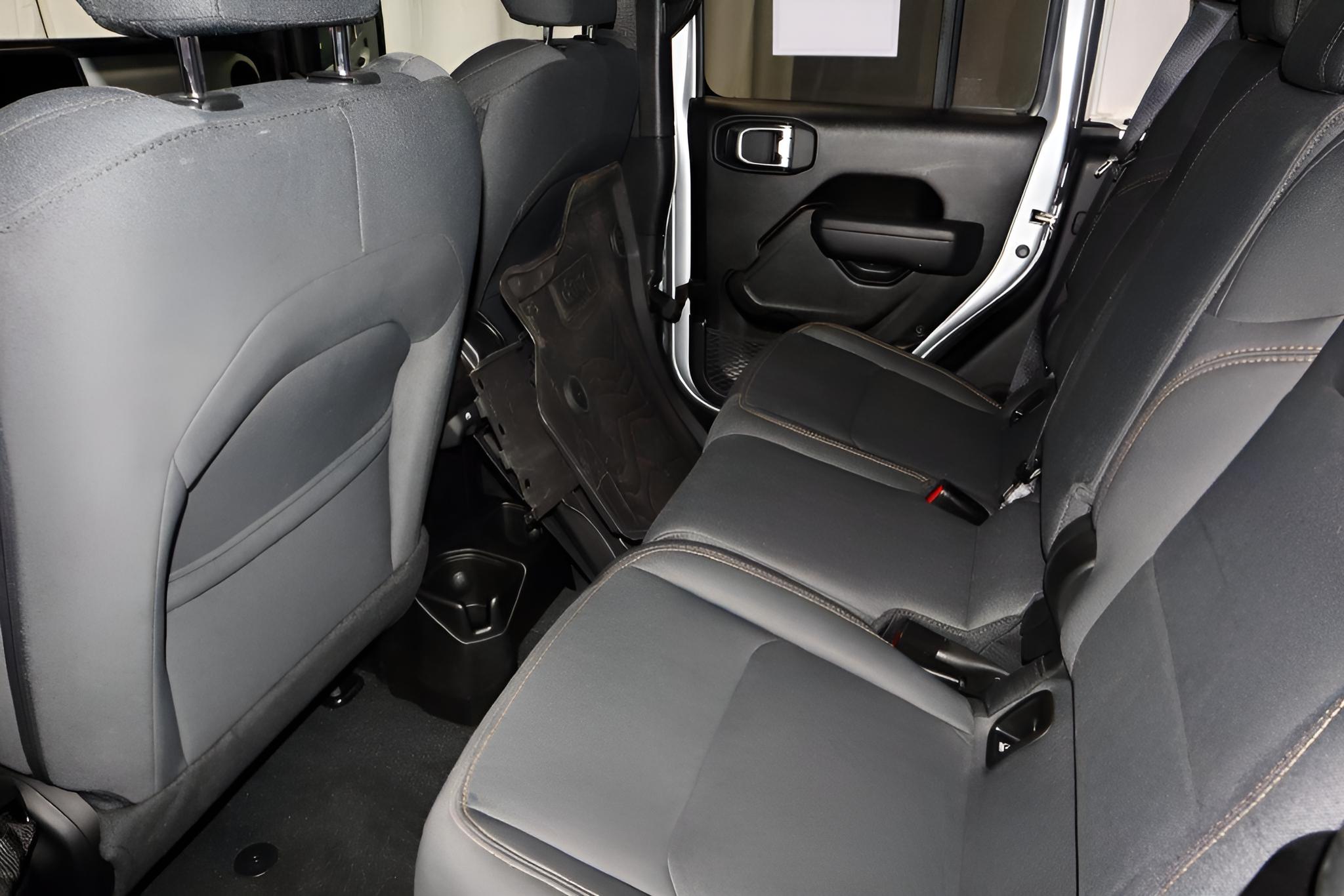 2024 Jeep Gladiator Sport S
