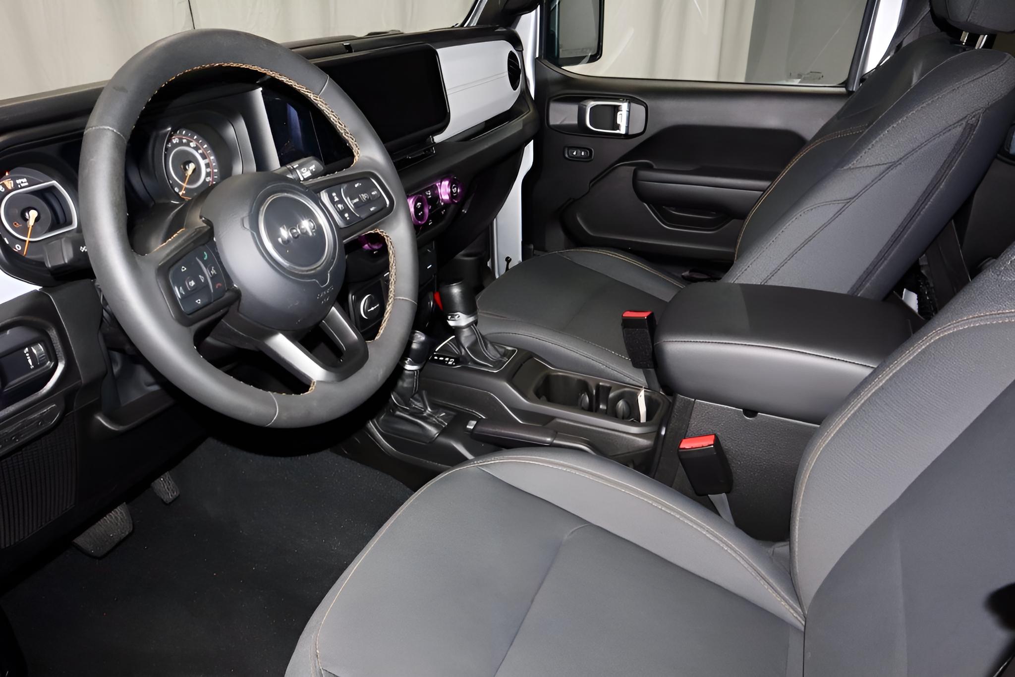 2024 Jeep Gladiator Sport S