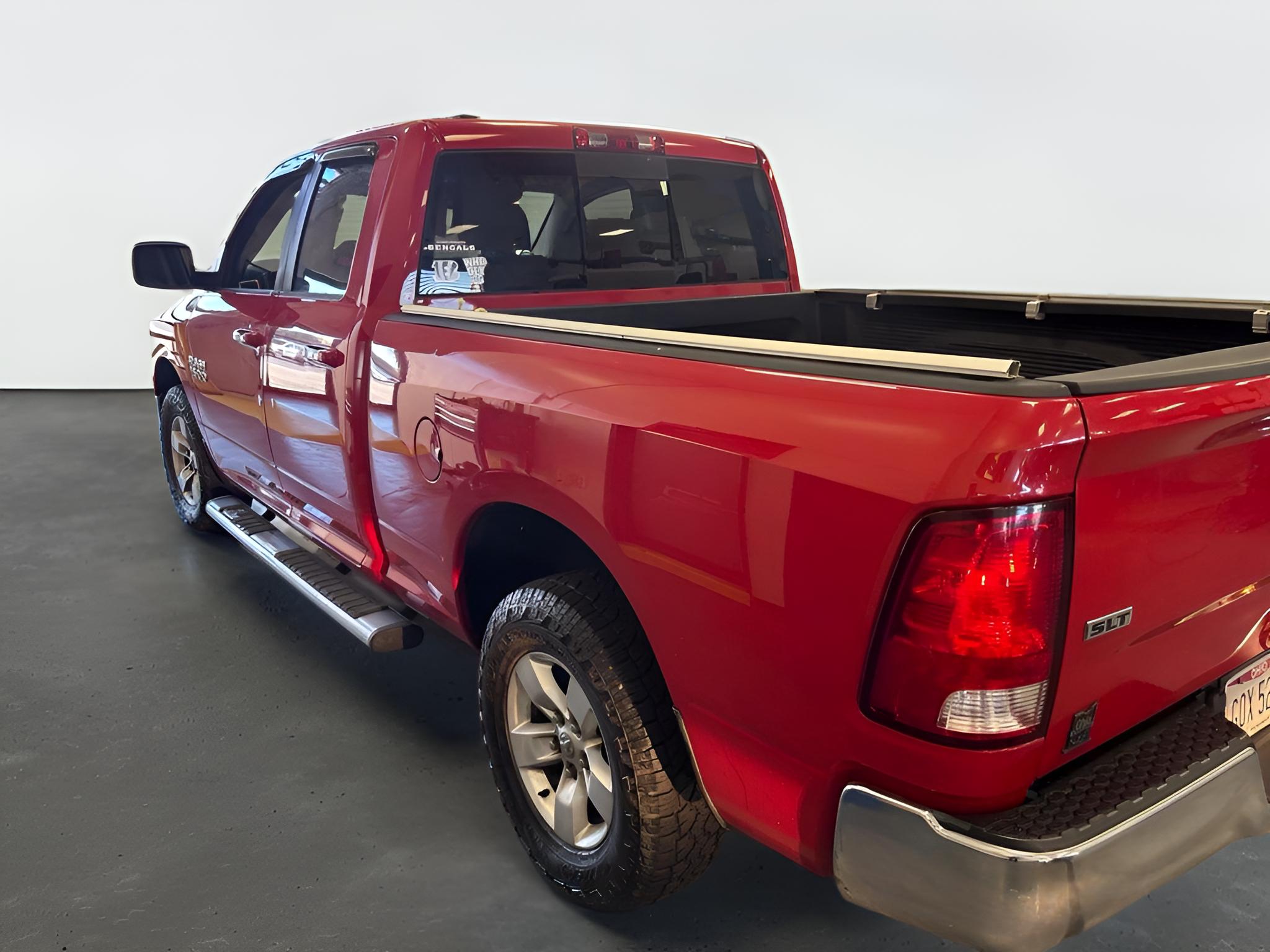 2015 RAM 1500 SLT