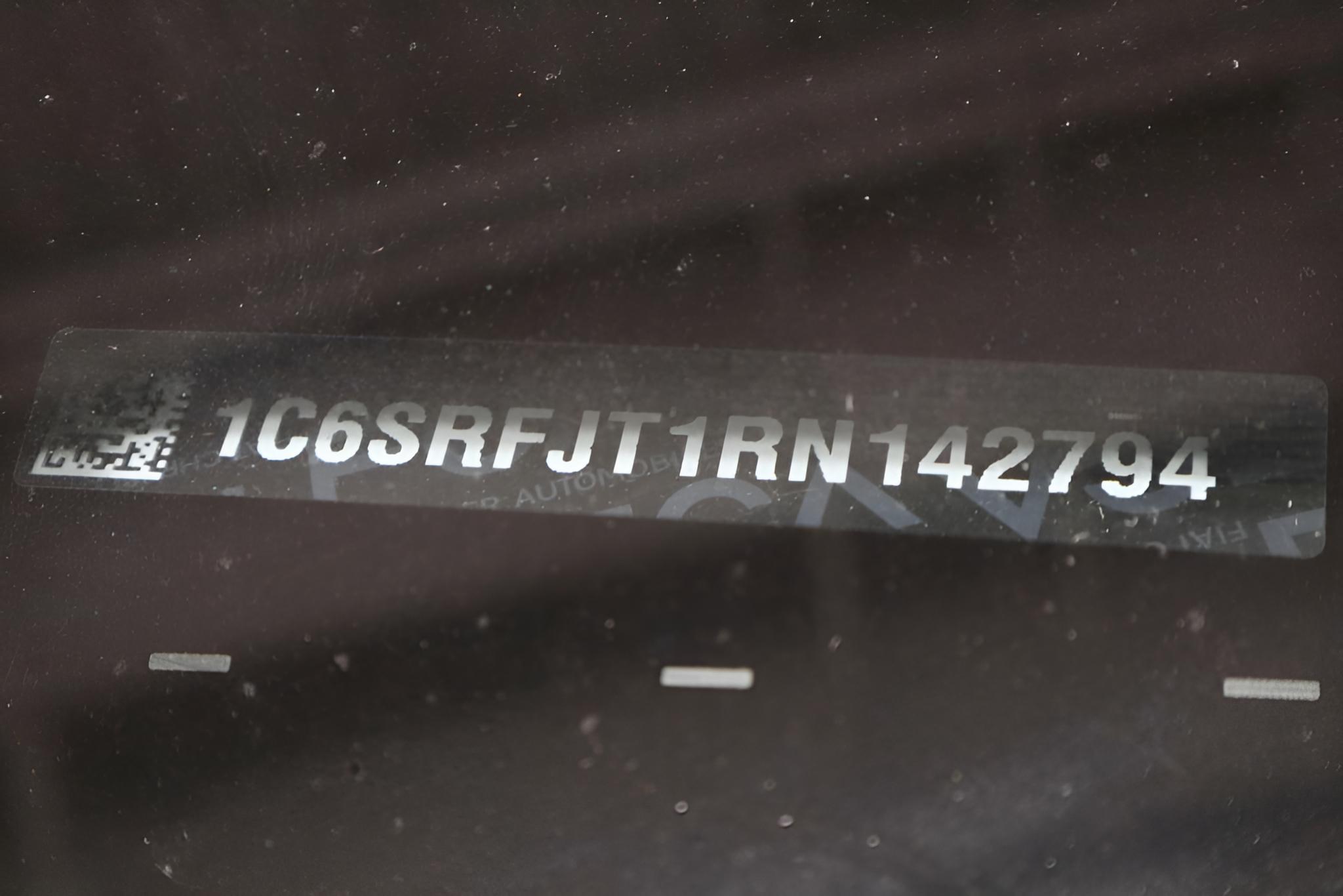 2024 RAM 1500 Laramie