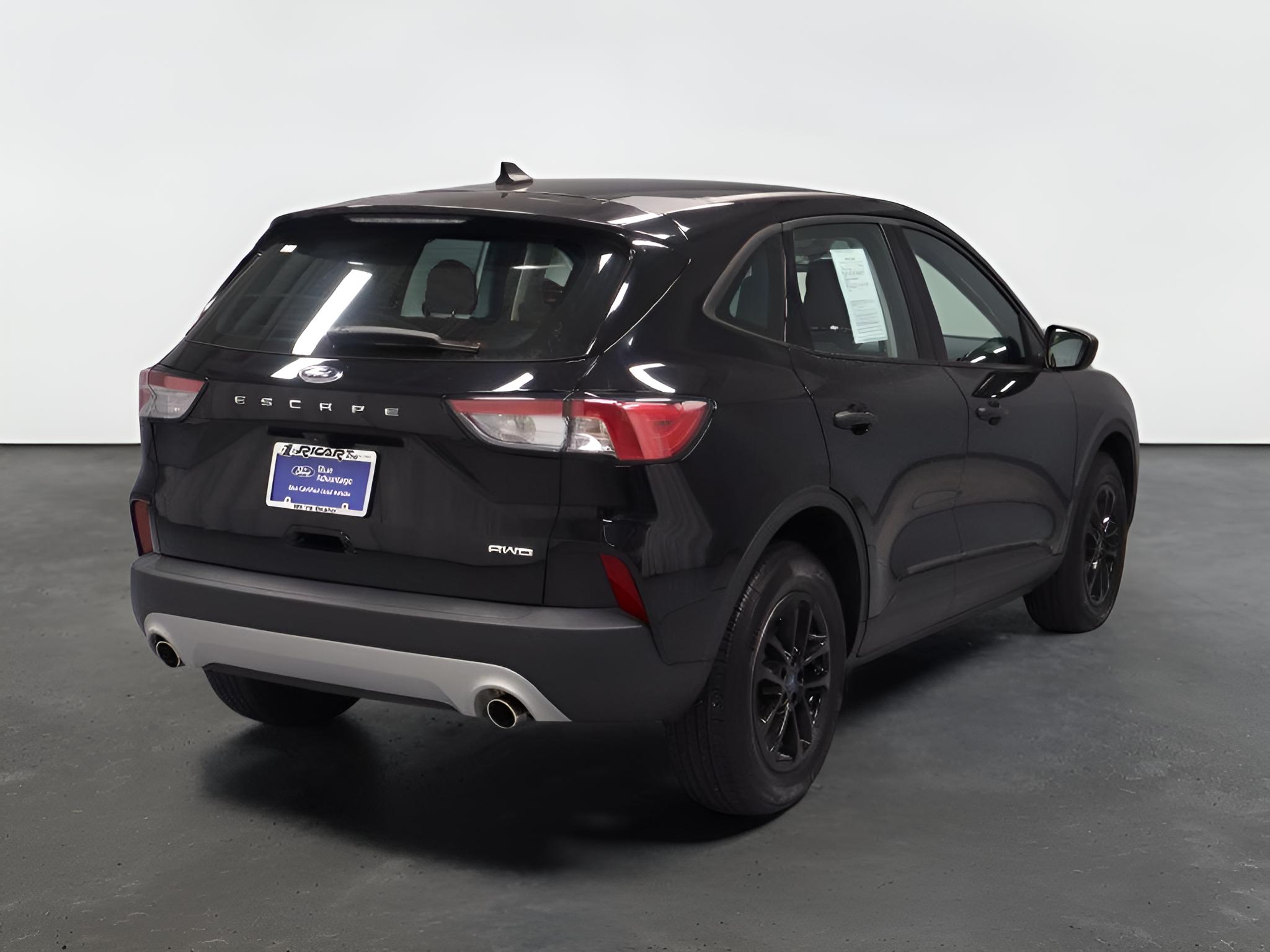 2022 Ford Escape S