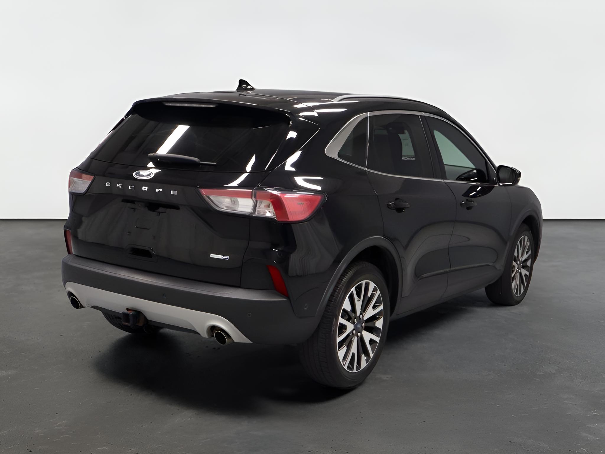 2020 Ford Escape Titanium