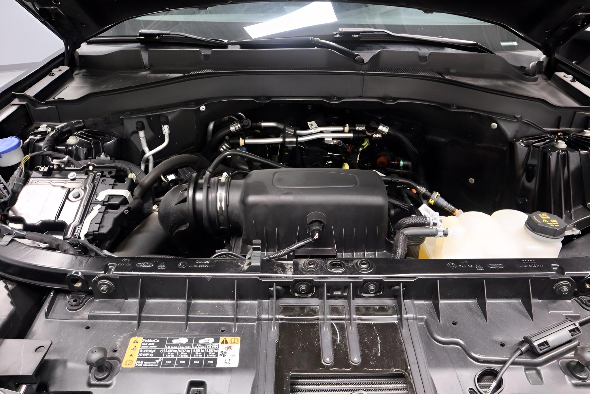 2023 Ford Explorer XLT 4WD