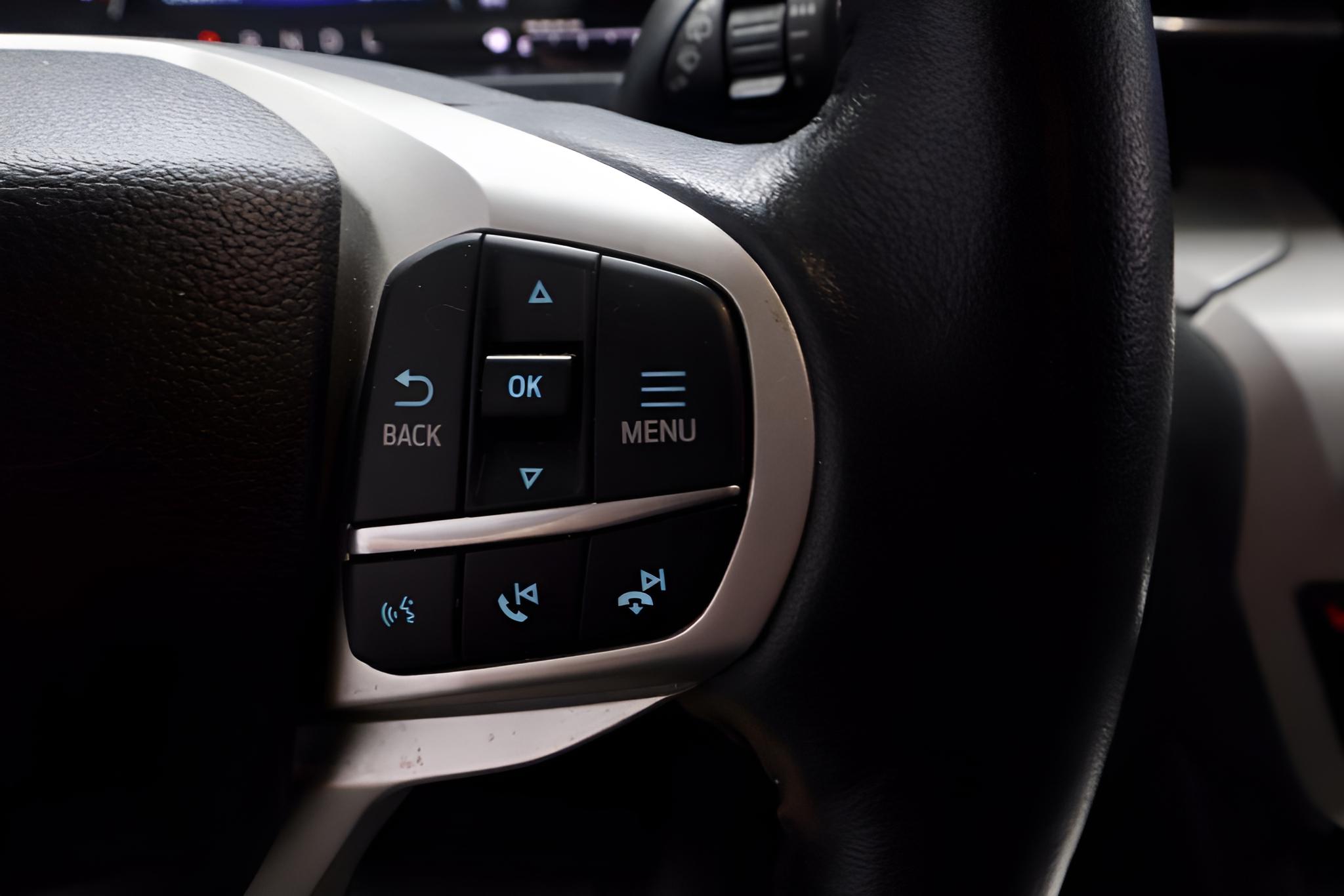 2023 Ford Explorer XLT 4WD