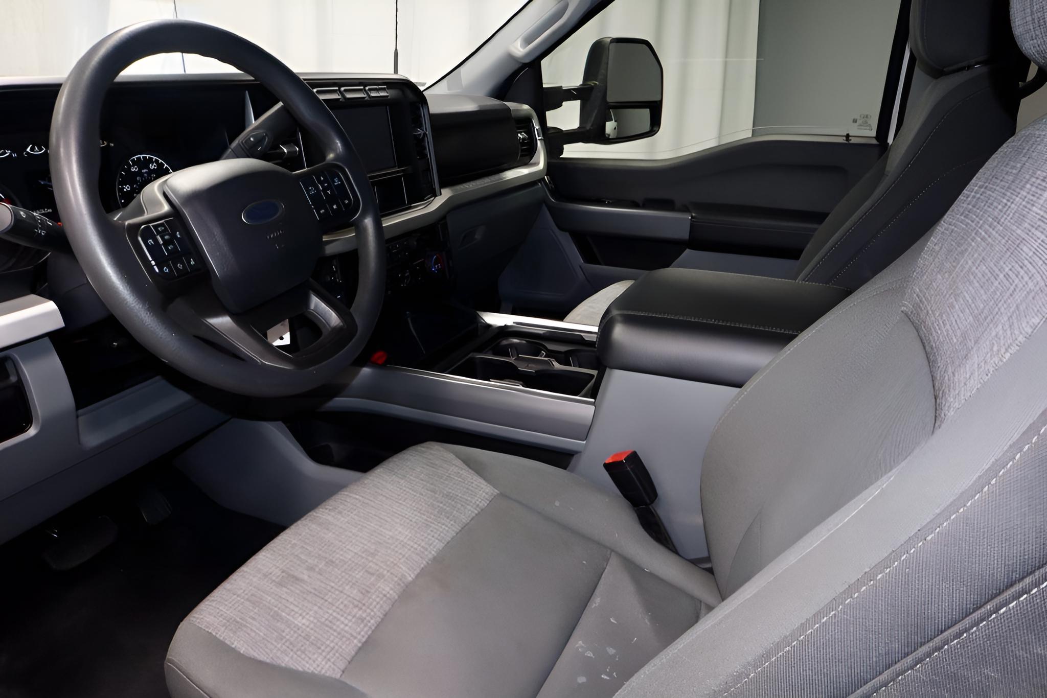 2024 Ford Super Duty F-250 SRW XLT