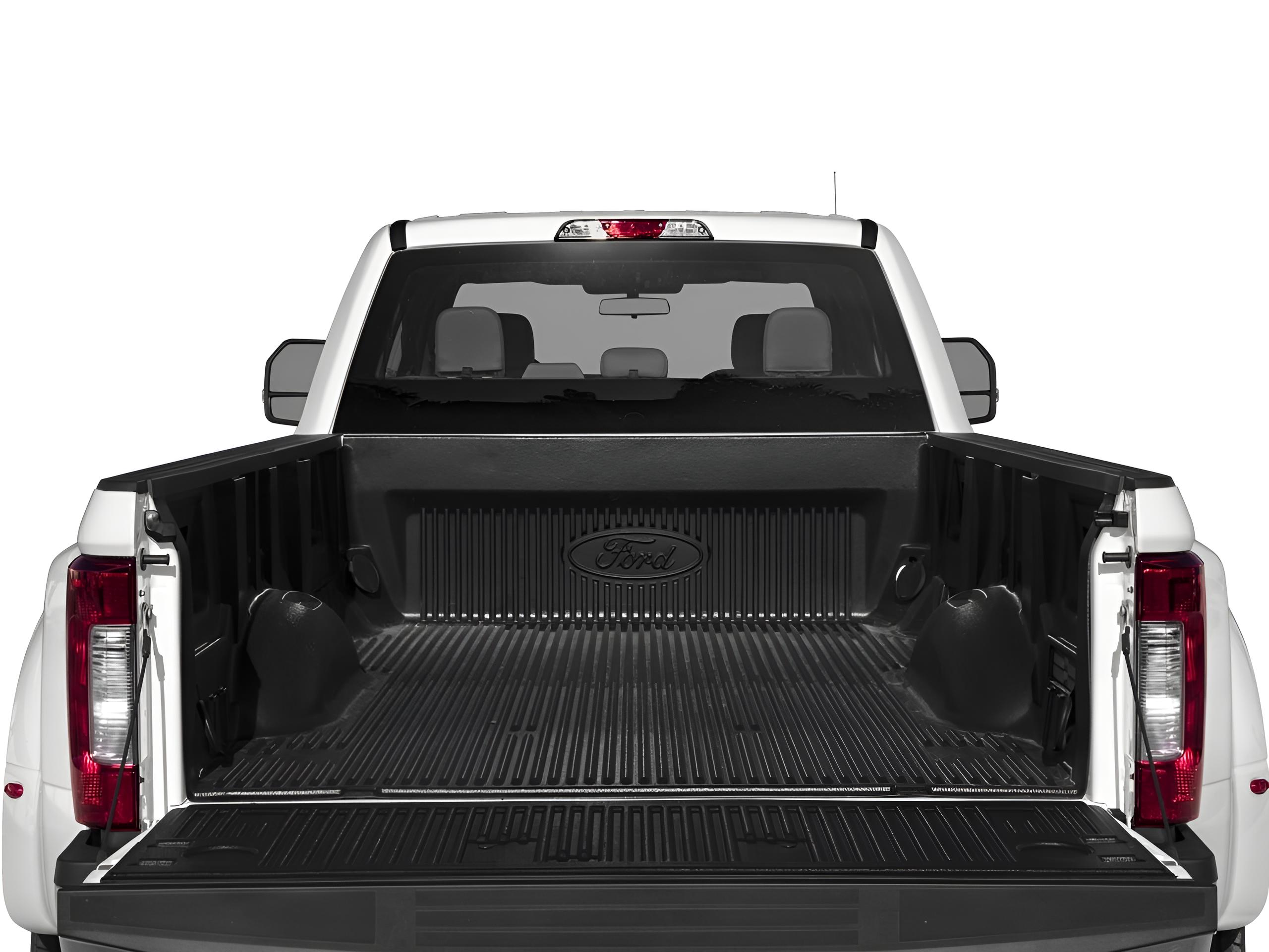 2017 Ford Super Duty F-350 DRW XL