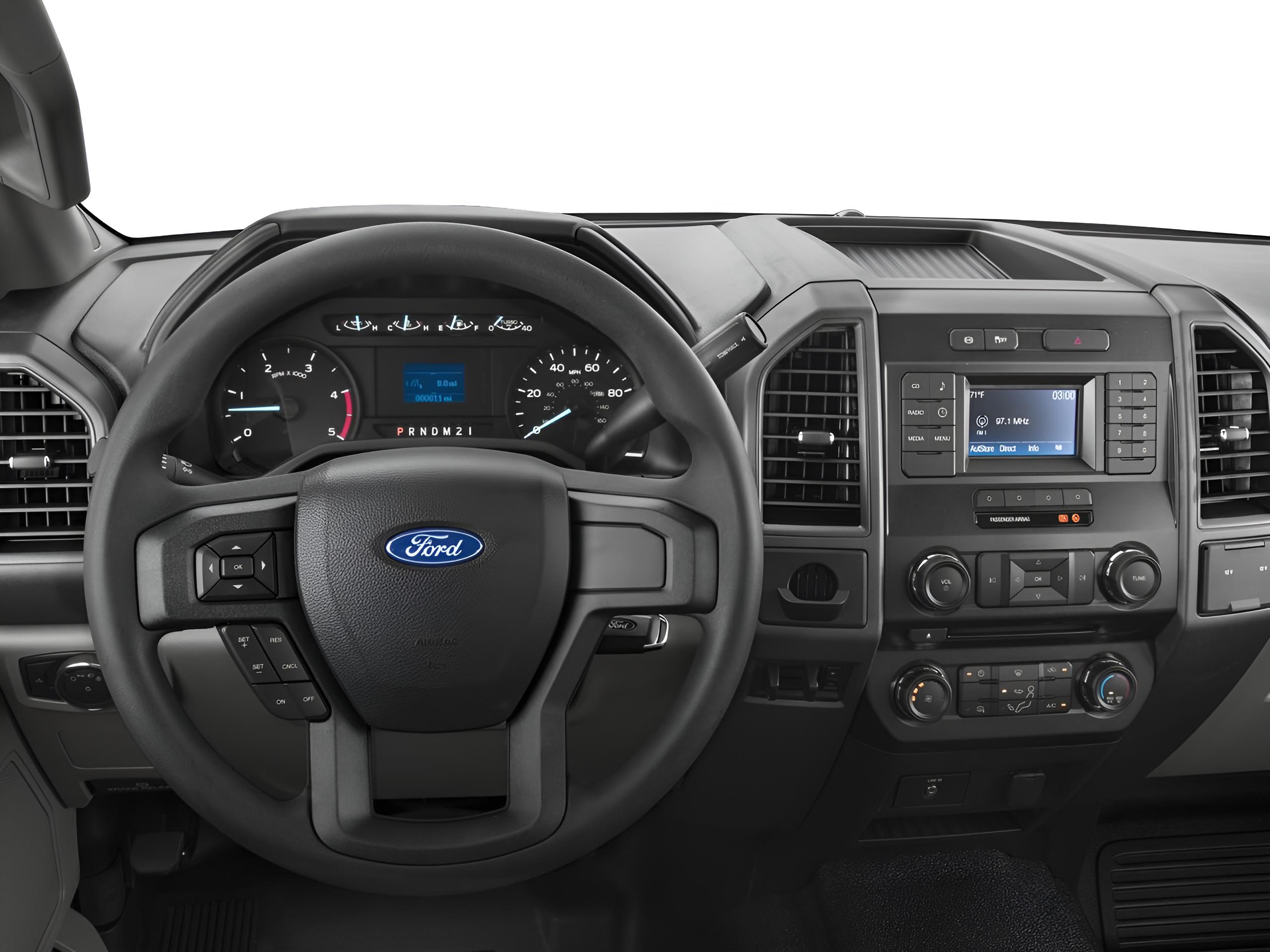 2017 Ford Super Duty F-350 DRW XL