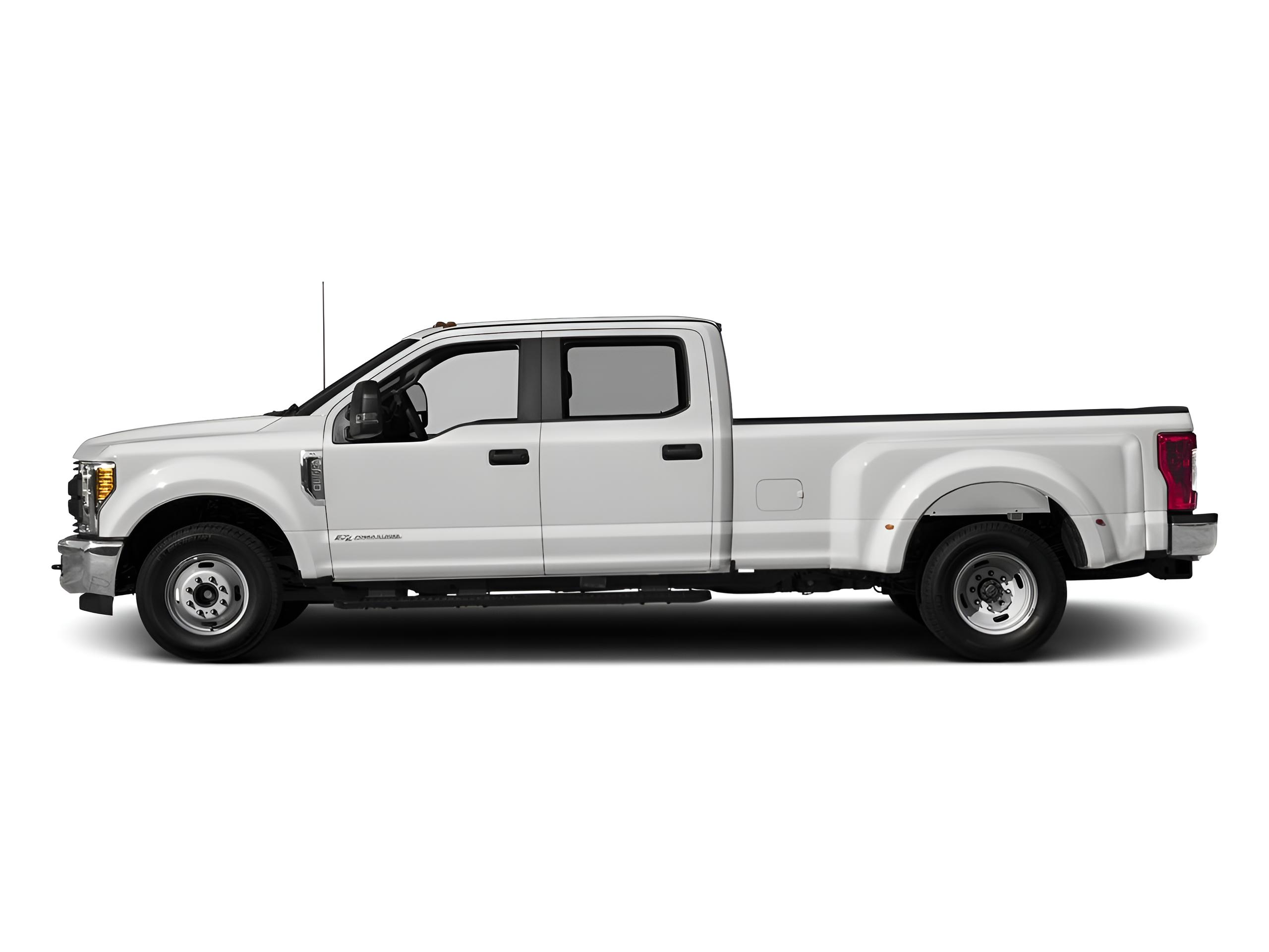 2017 Ford Super Duty F-350 DRW XL