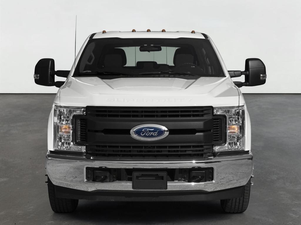 2017 Ford Super Duty F-350 DRW XL