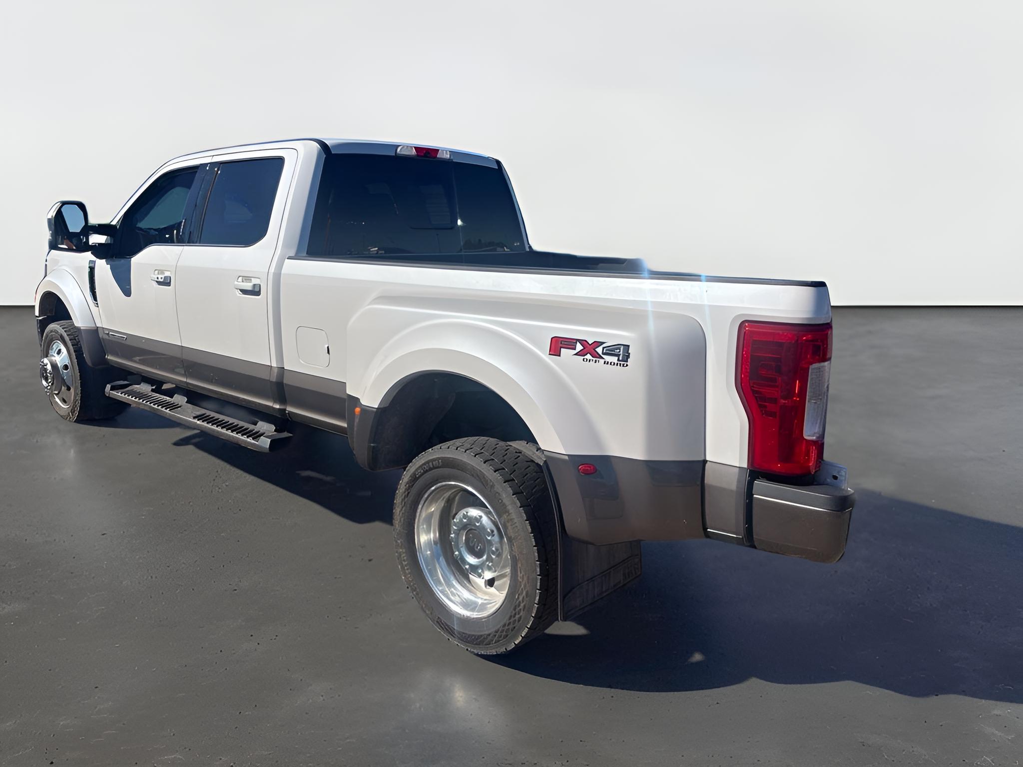 2019 Ford Super Duty F-450 DRW King Ranch
