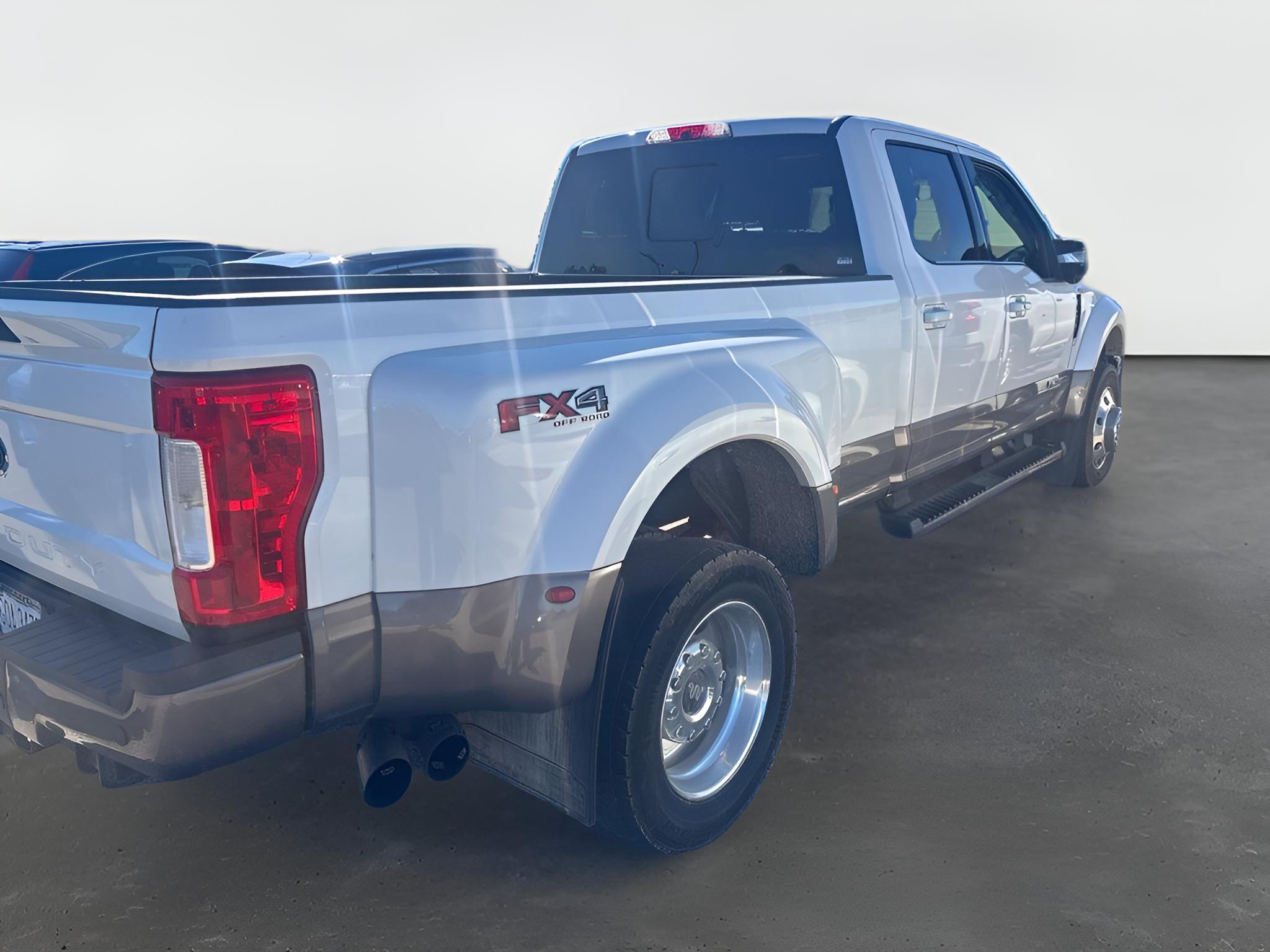 2019 Ford Super Duty F-450 DRW King Ranch