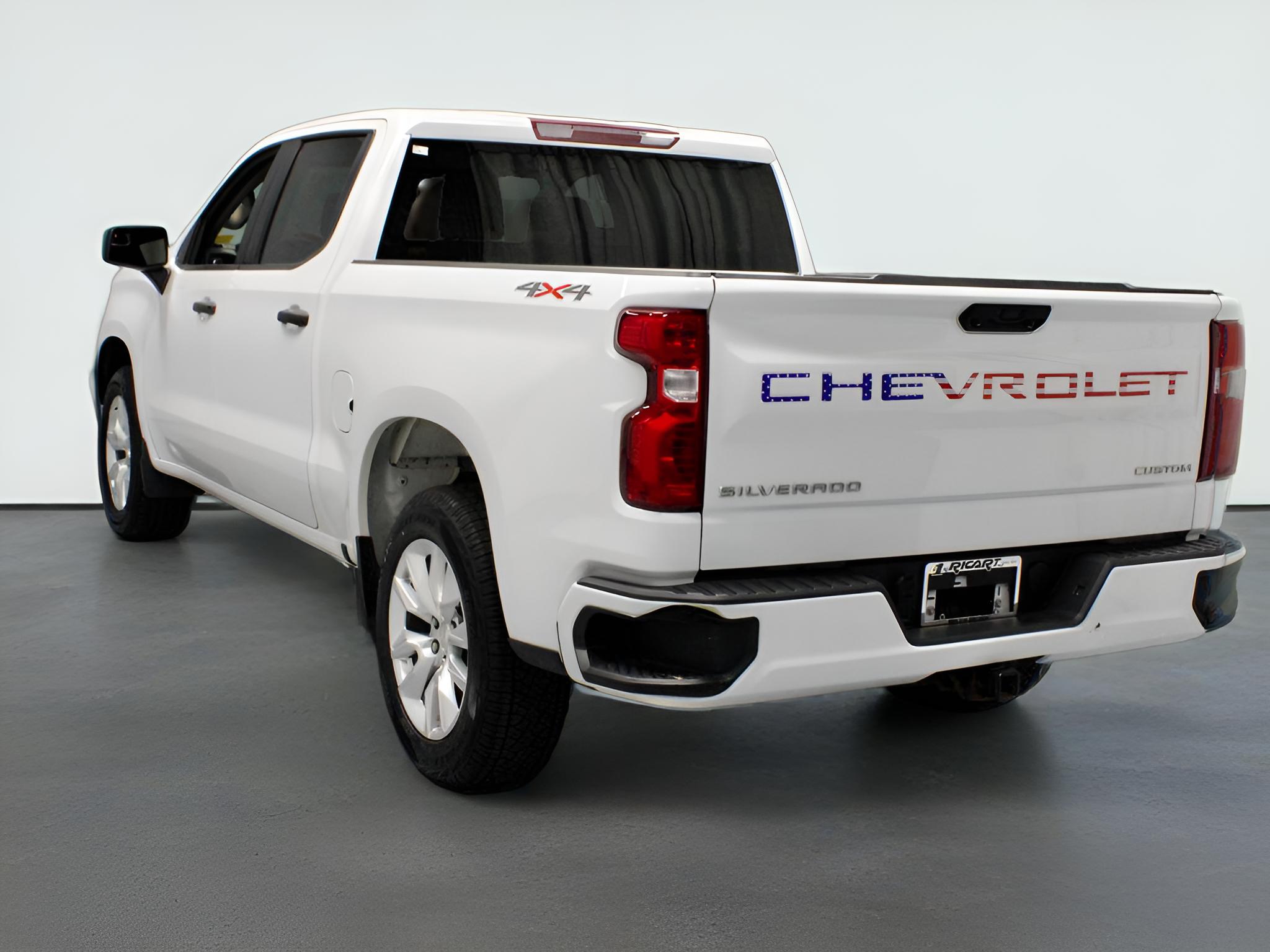 2023 Chevrolet Silverado 1500 Custom