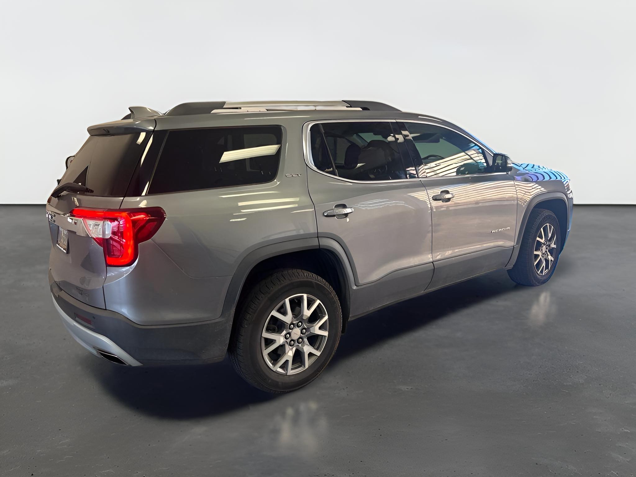 2020 GMC Acadia SLT