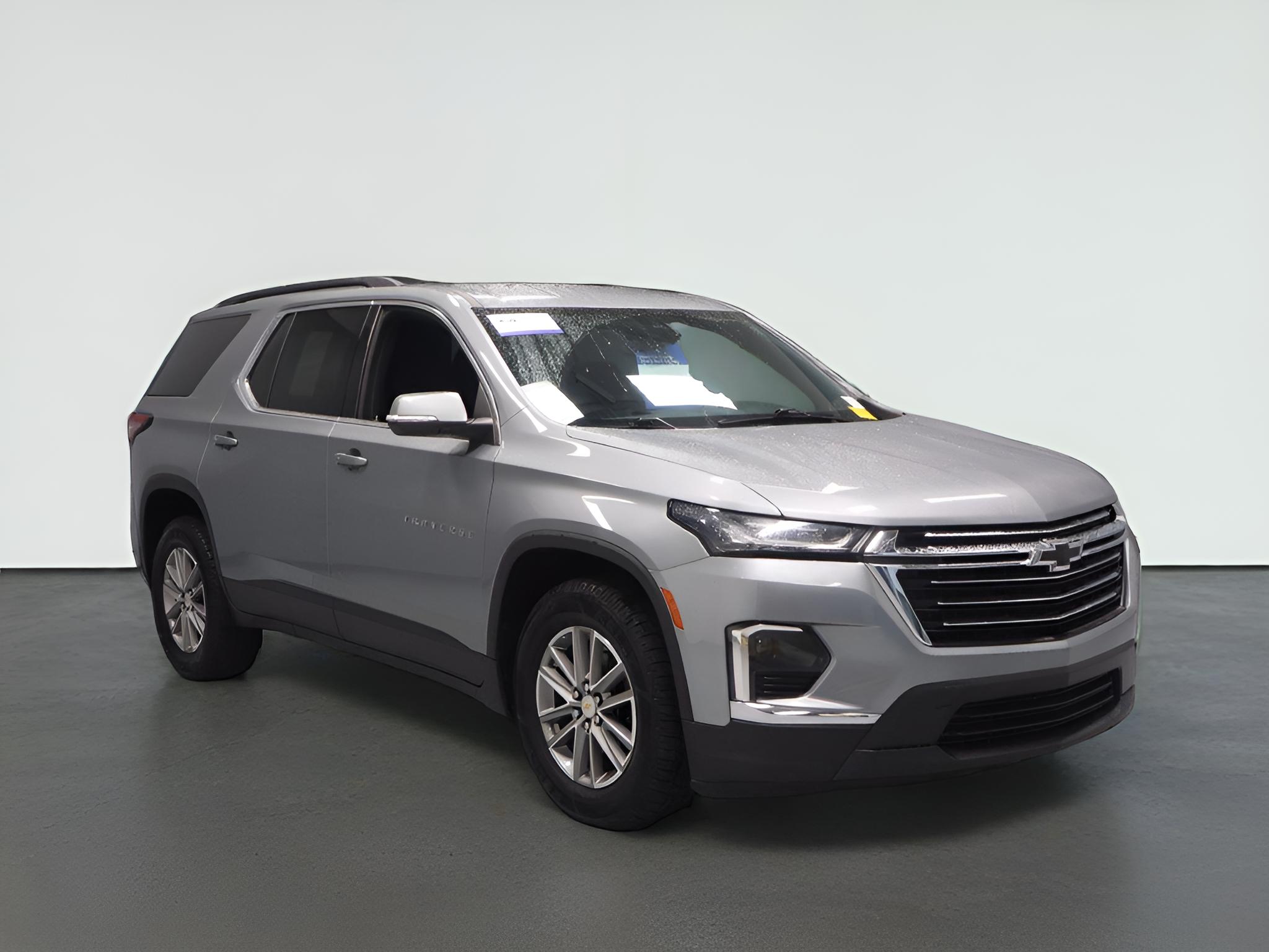 2023 Chevrolet Traverse LT