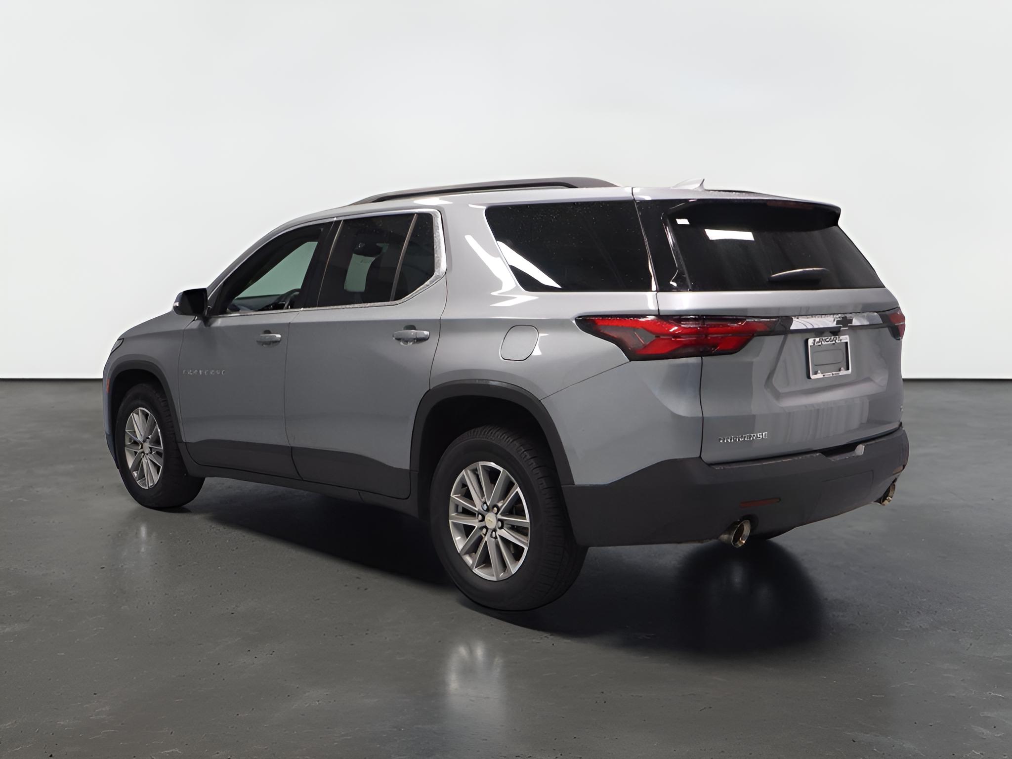 2023 Chevrolet Traverse LT