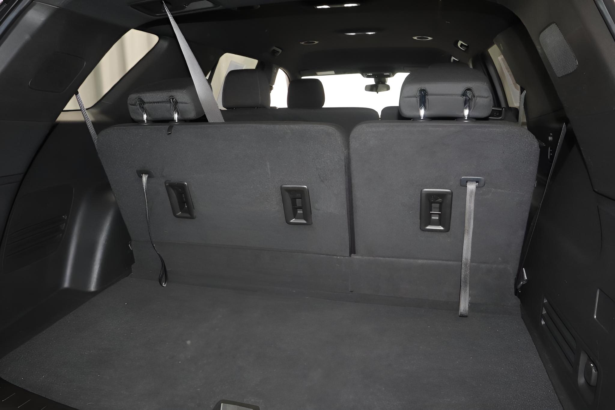 2023 Chevrolet Traverse LT