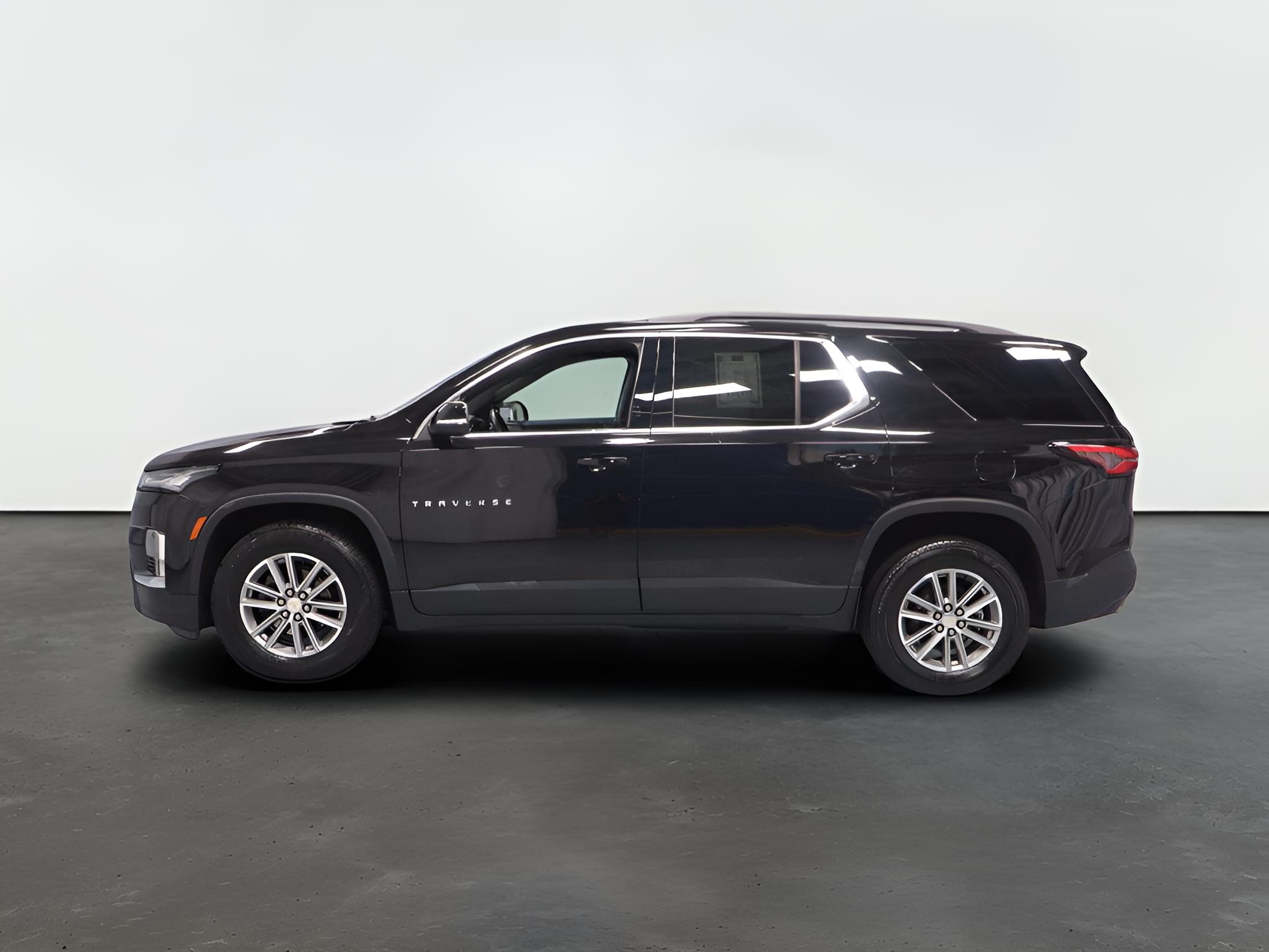2023 Chevrolet Traverse LT
