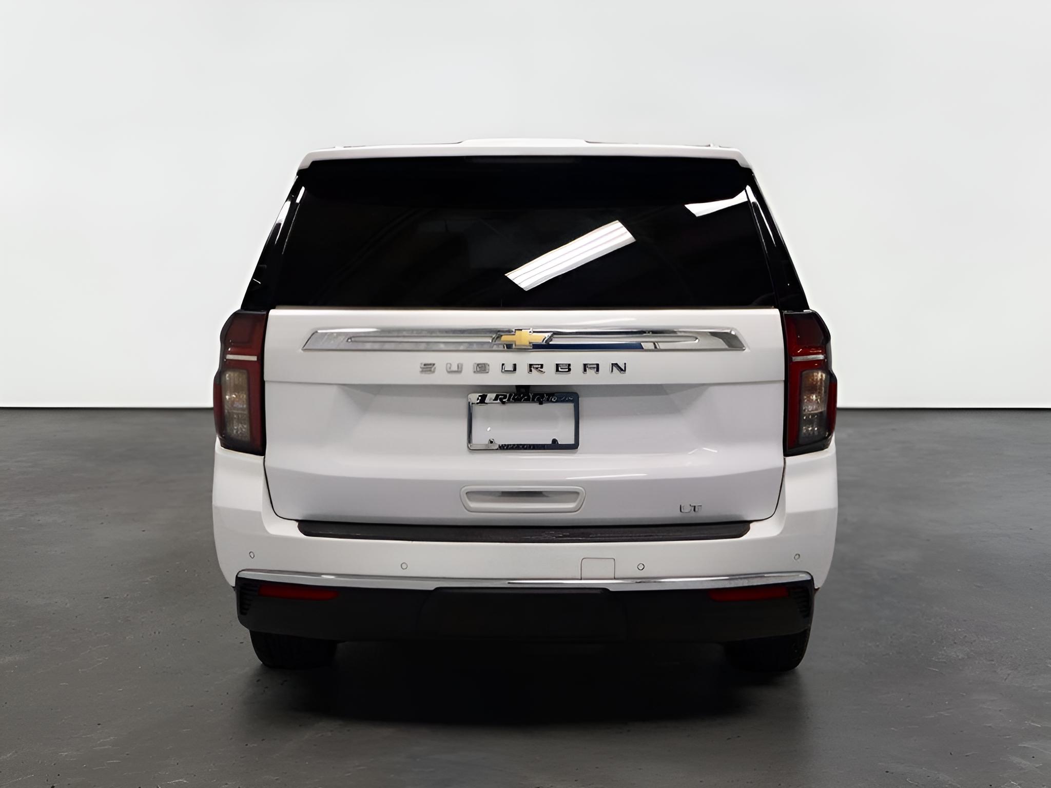 2024 Chevrolet Suburban LT