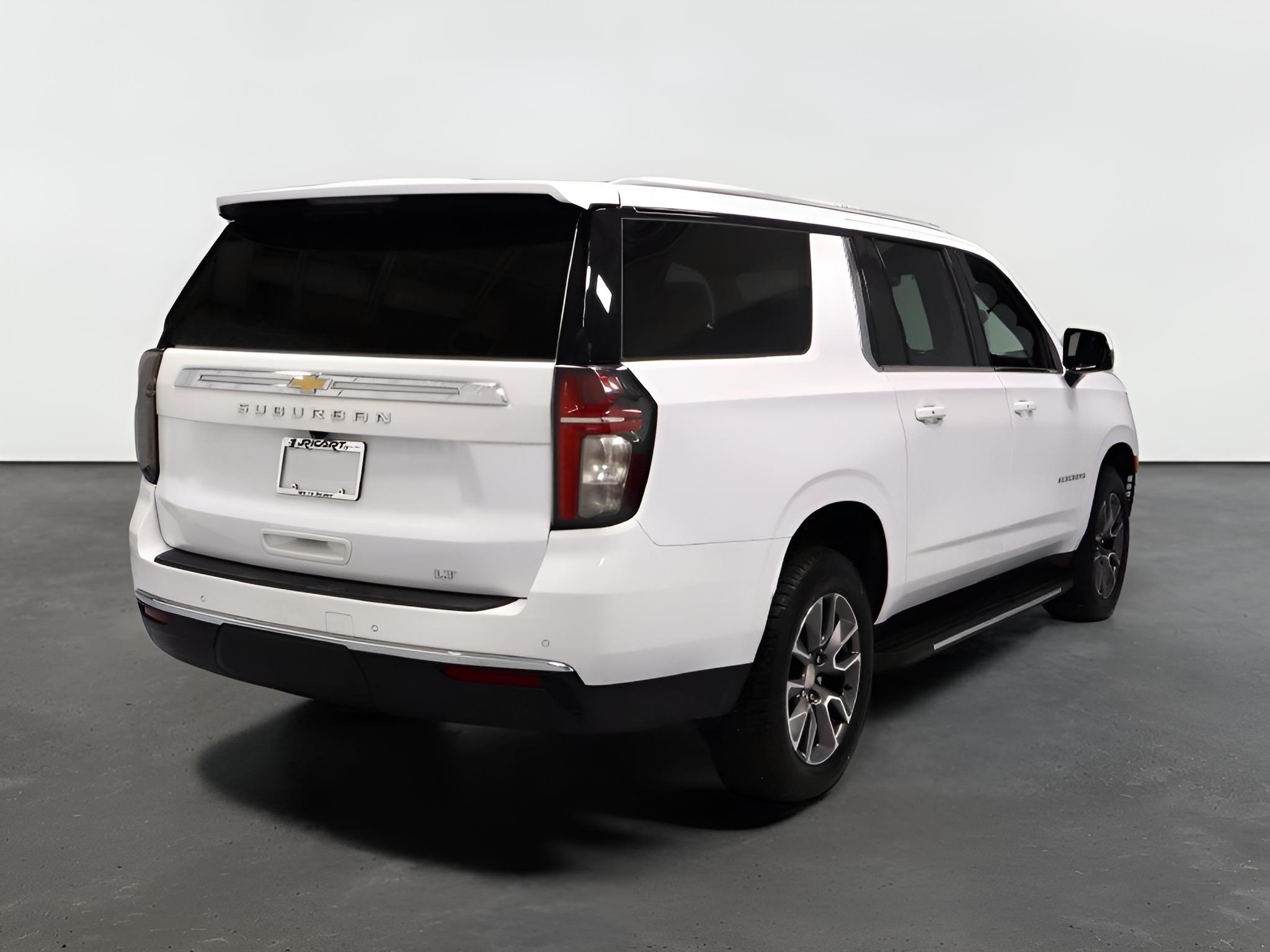 2024 Chevrolet Suburban LT