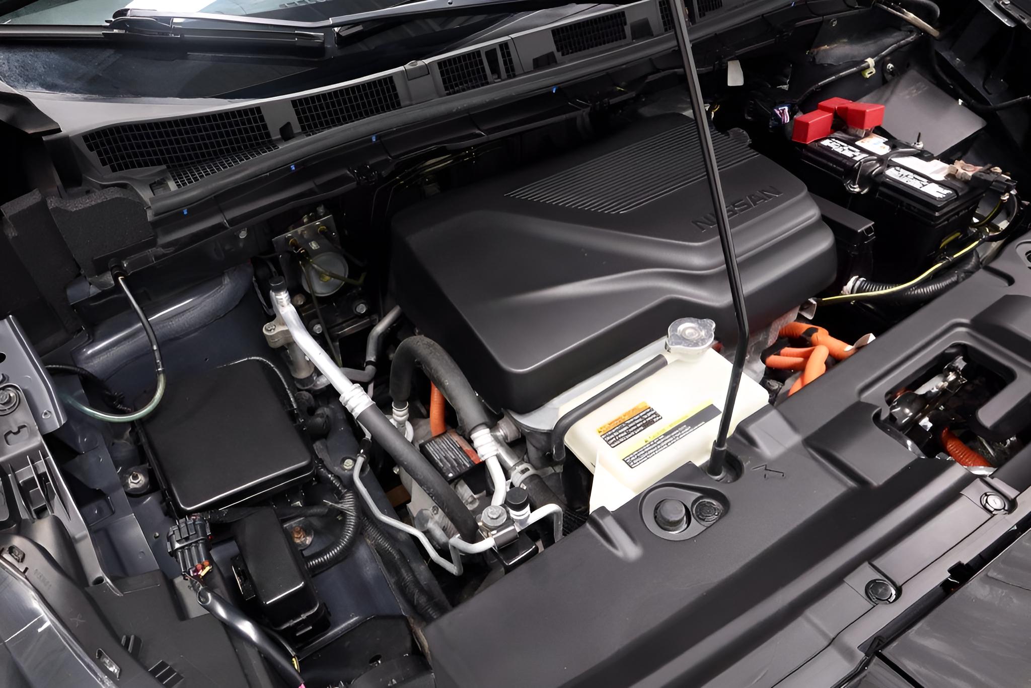 2025 Nissan LEAF S