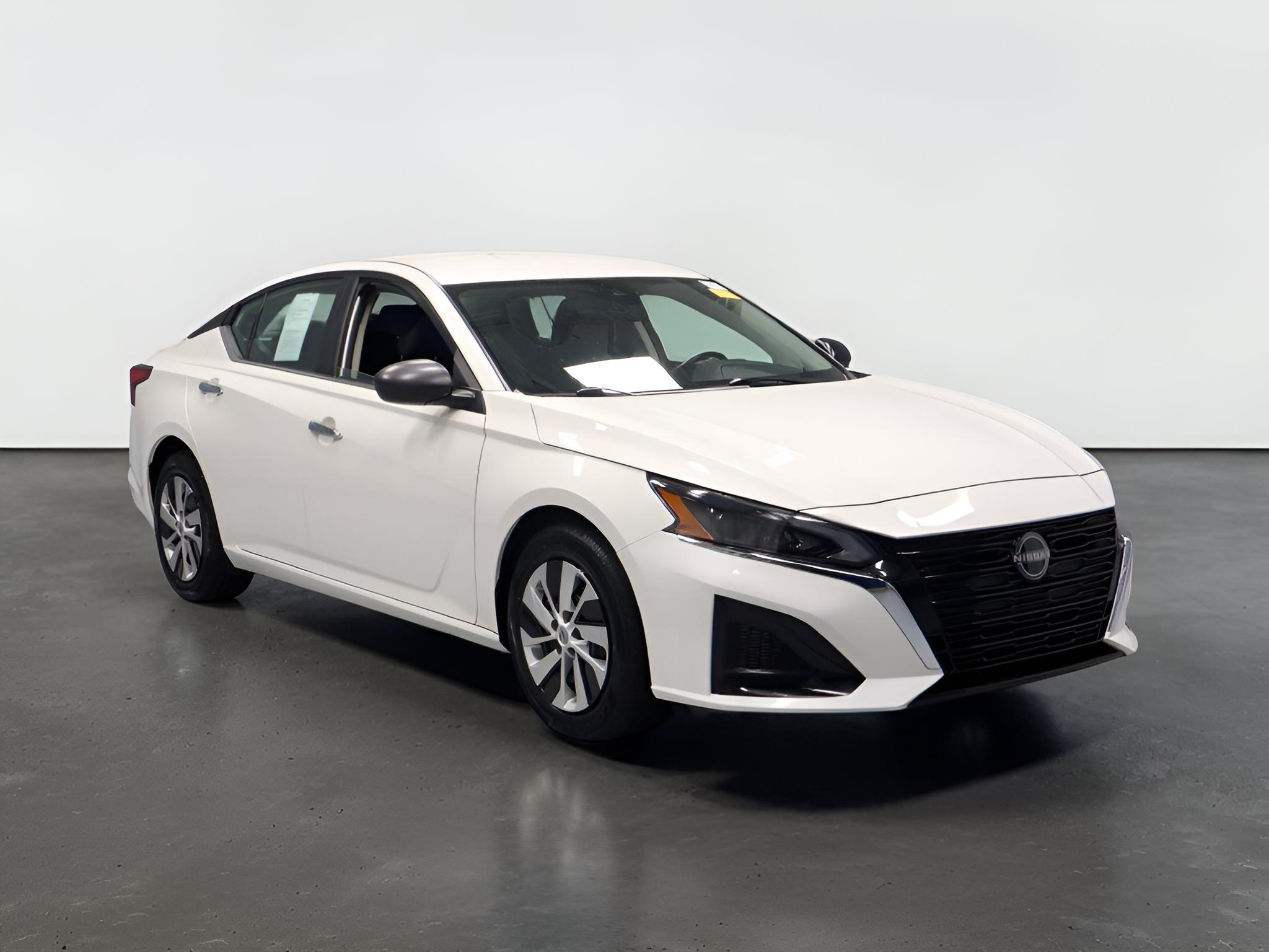 2025 Nissan Altima