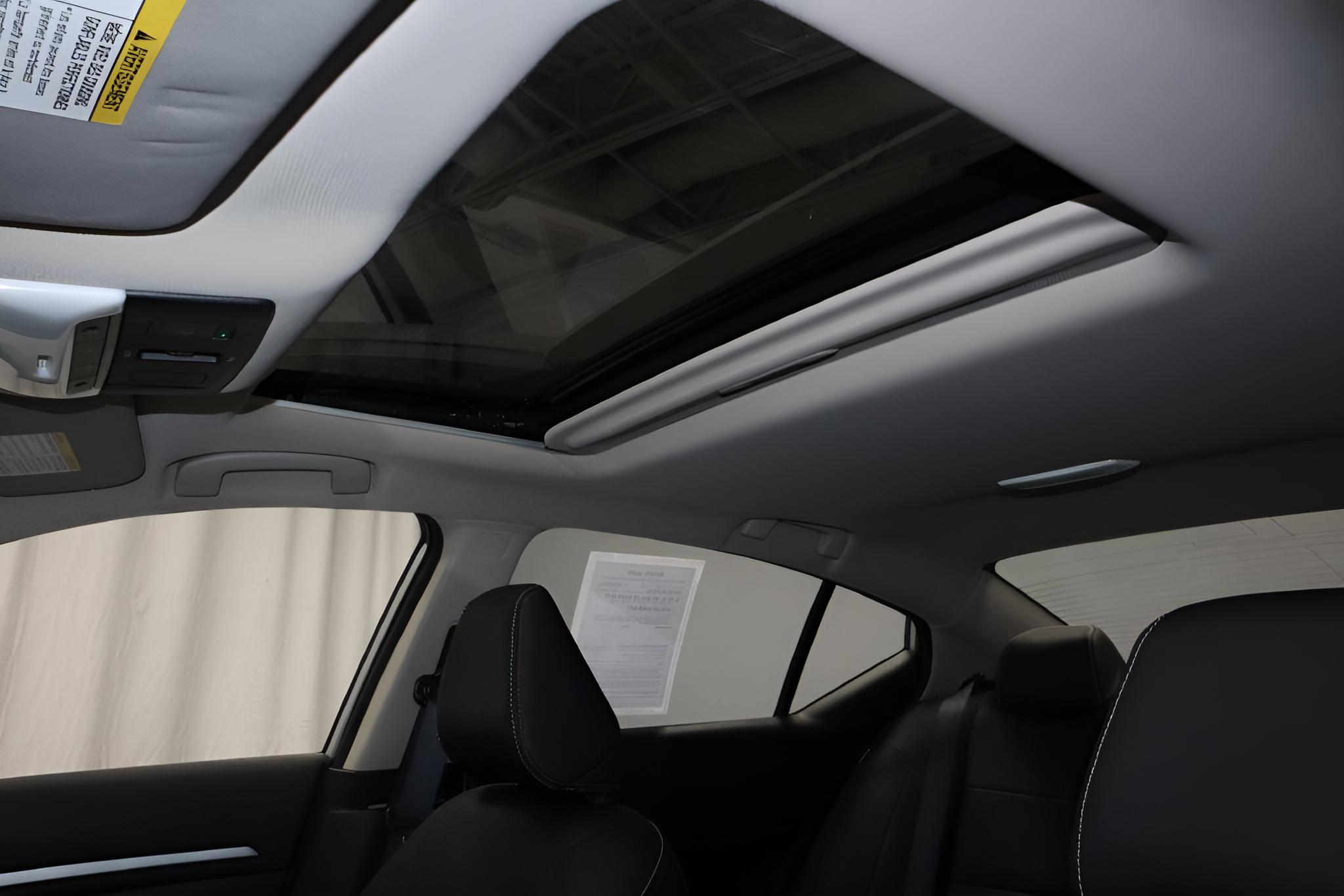 2023 Nissan Altima 2.5 SR