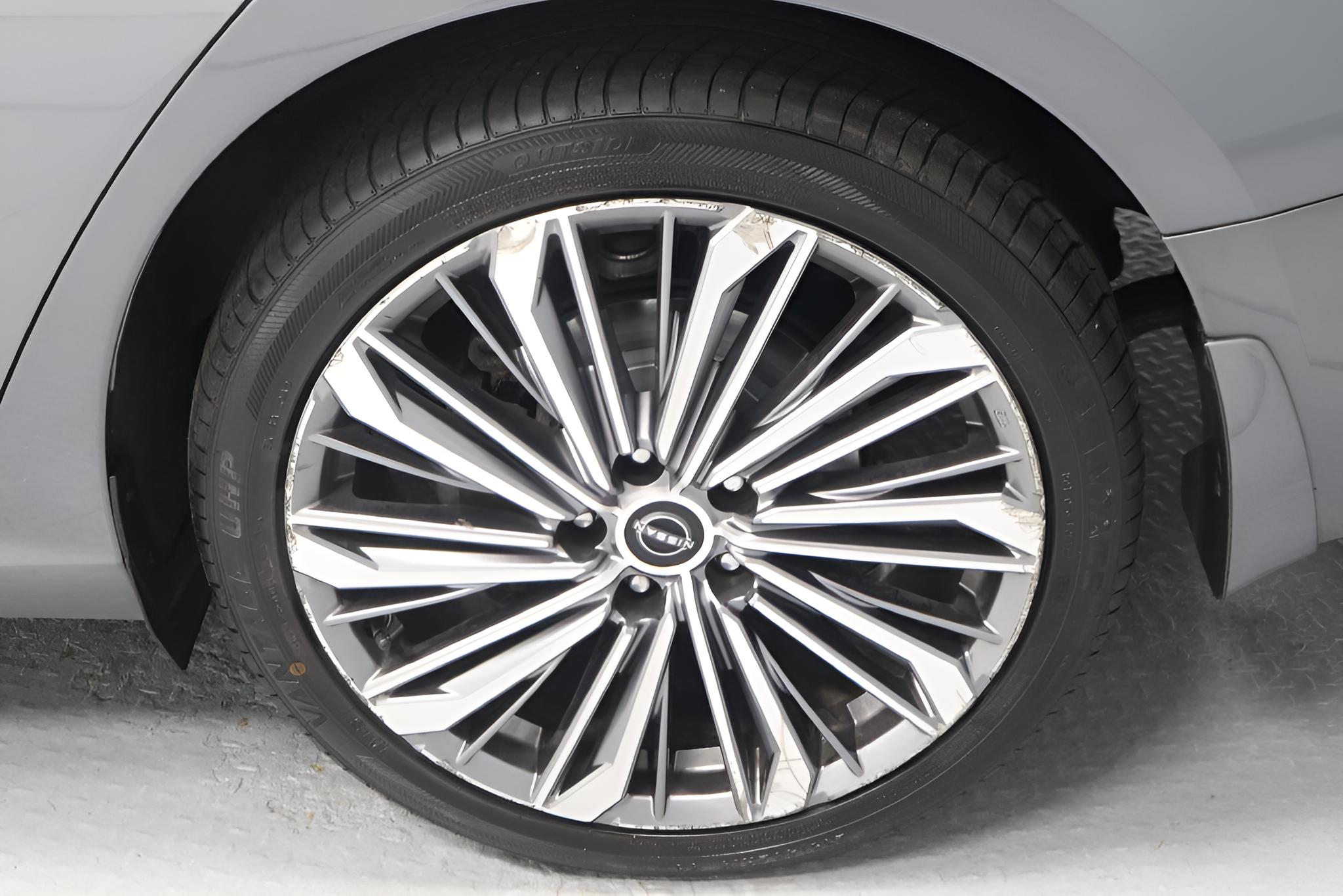 2023 Nissan Altima 2.5 SL