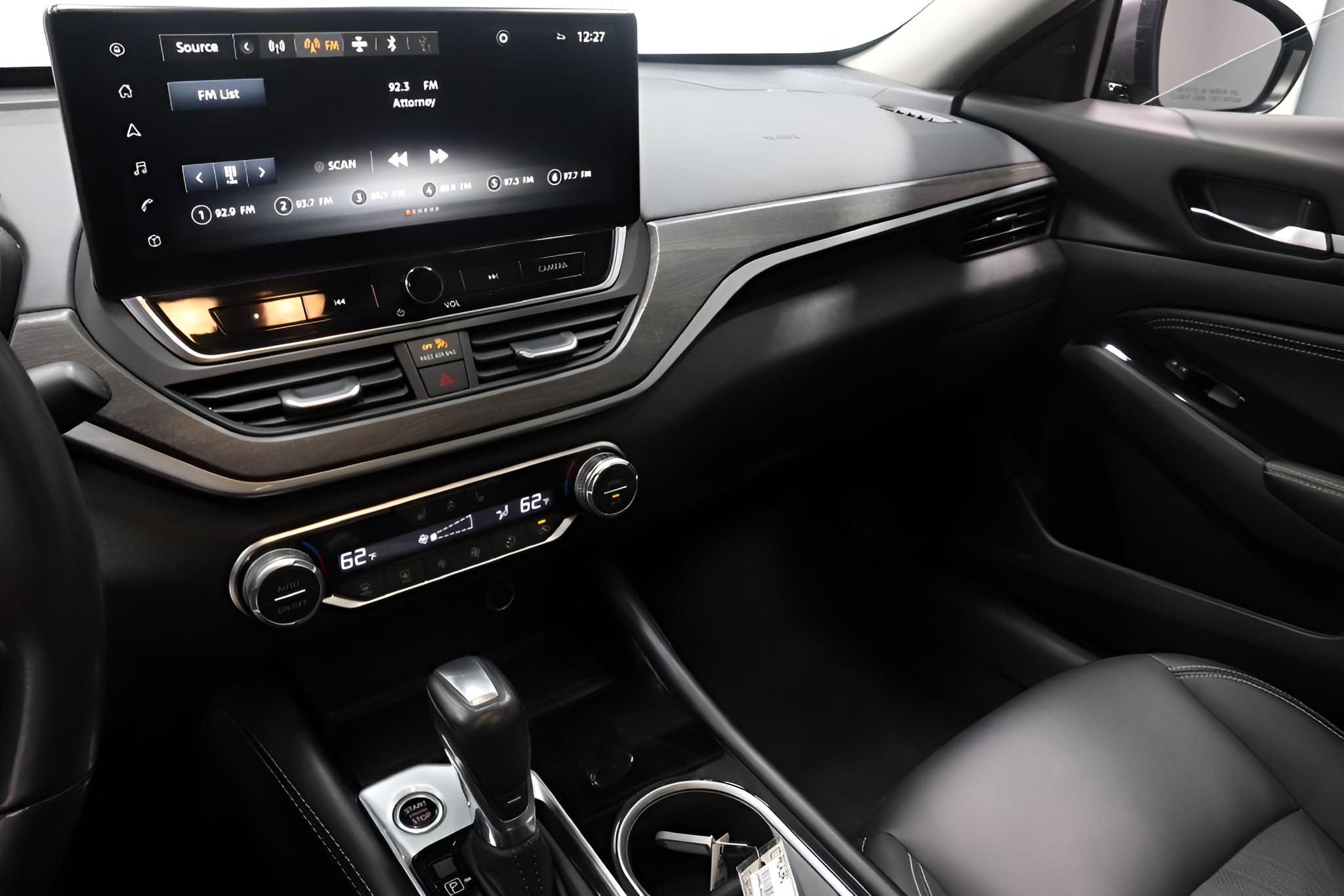 2023 Nissan Altima 2.5 SL