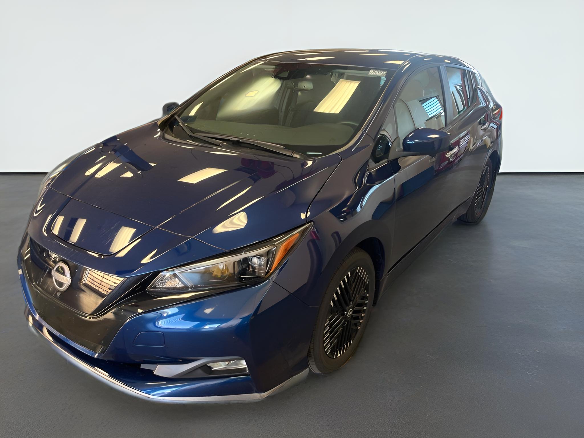 2025 Nissan LEAF SV Plus