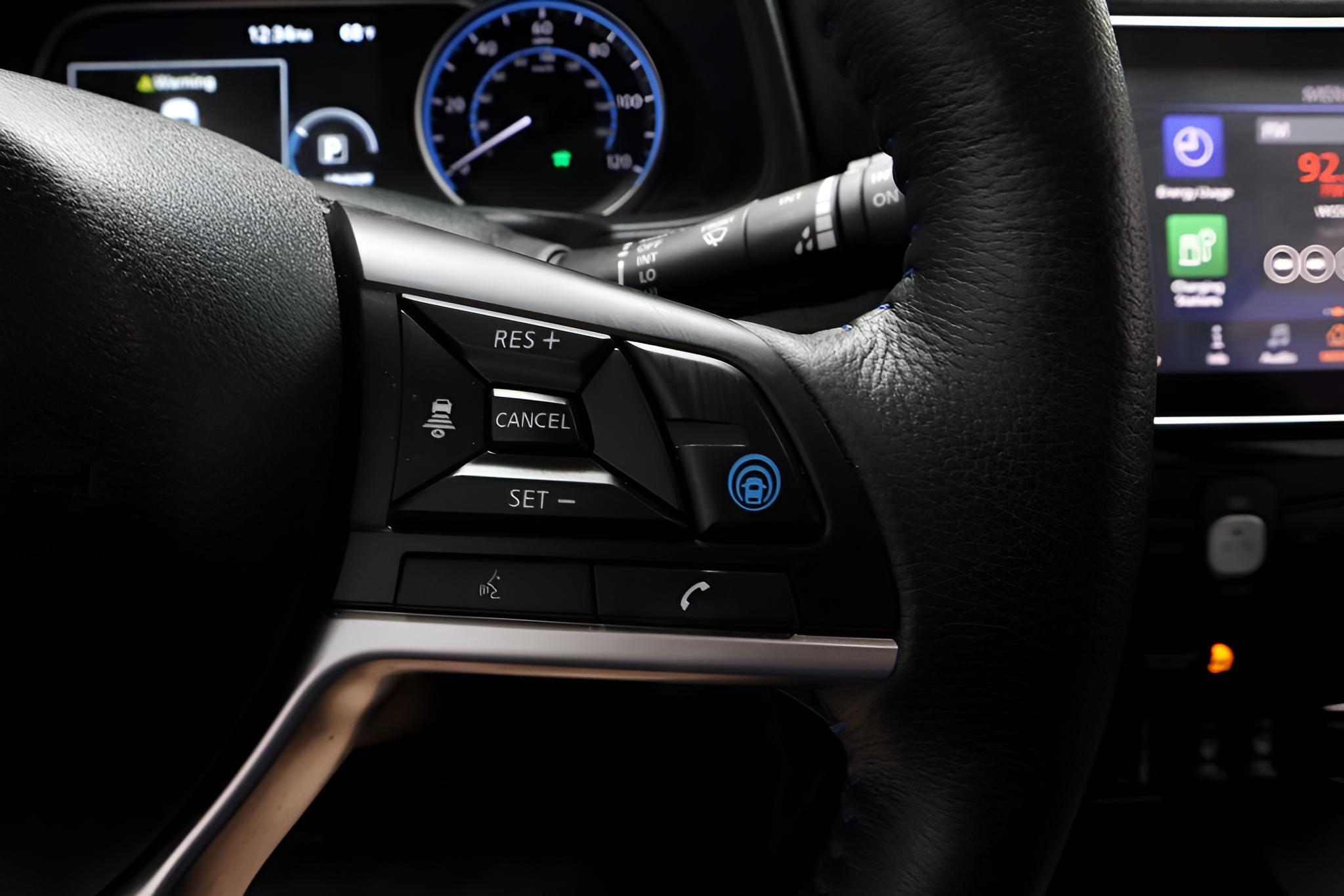 2024 Nissan LEAF SV Plus
