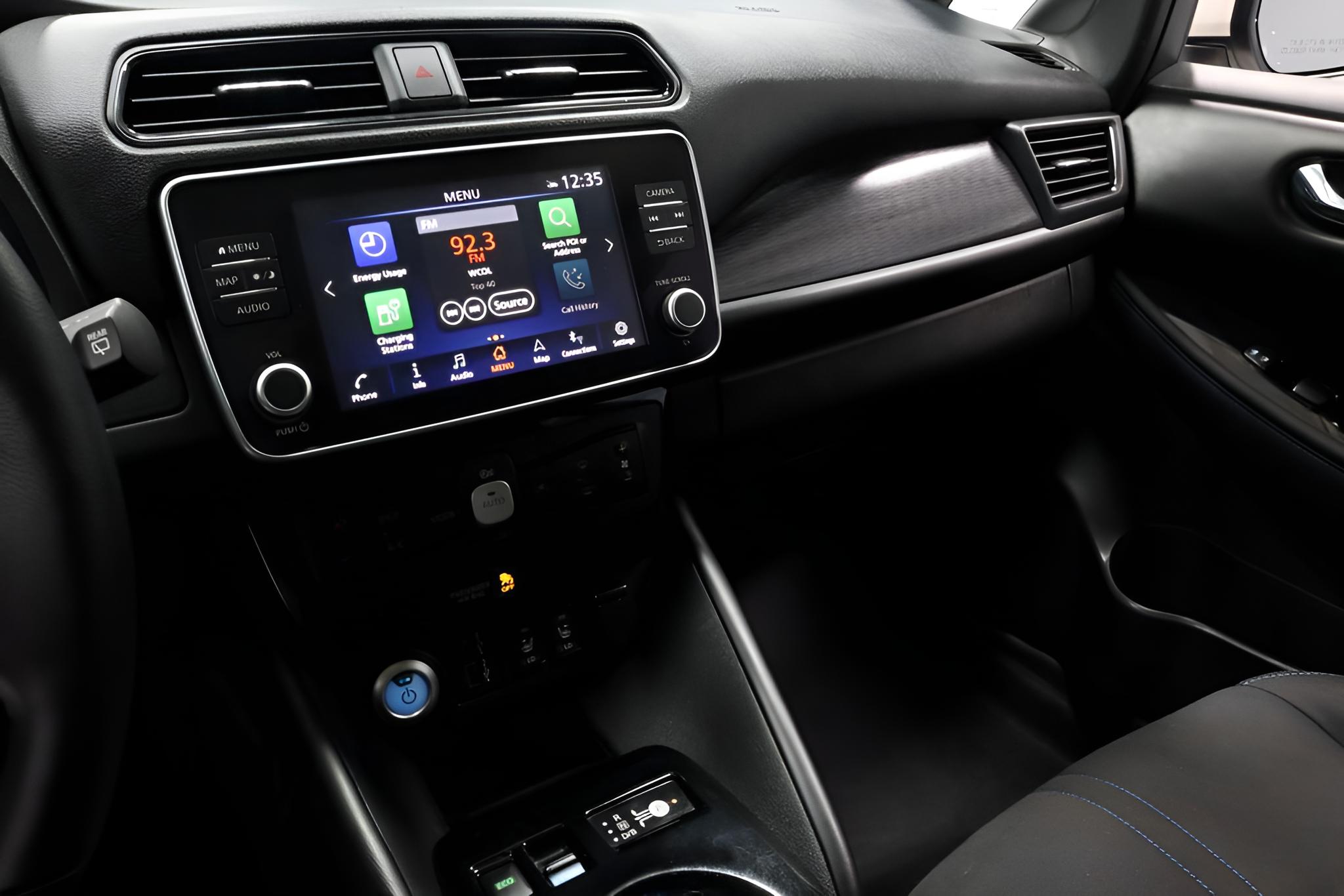 2024 Nissan LEAF SV Plus