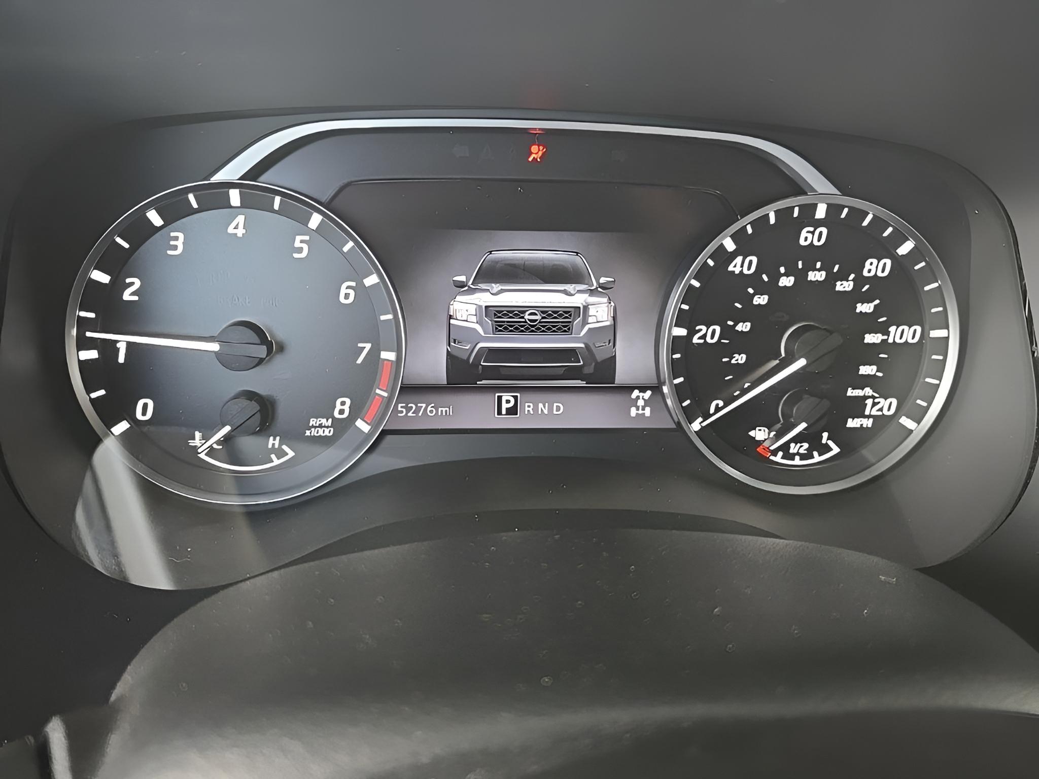 2024 Nissan Frontier SV
