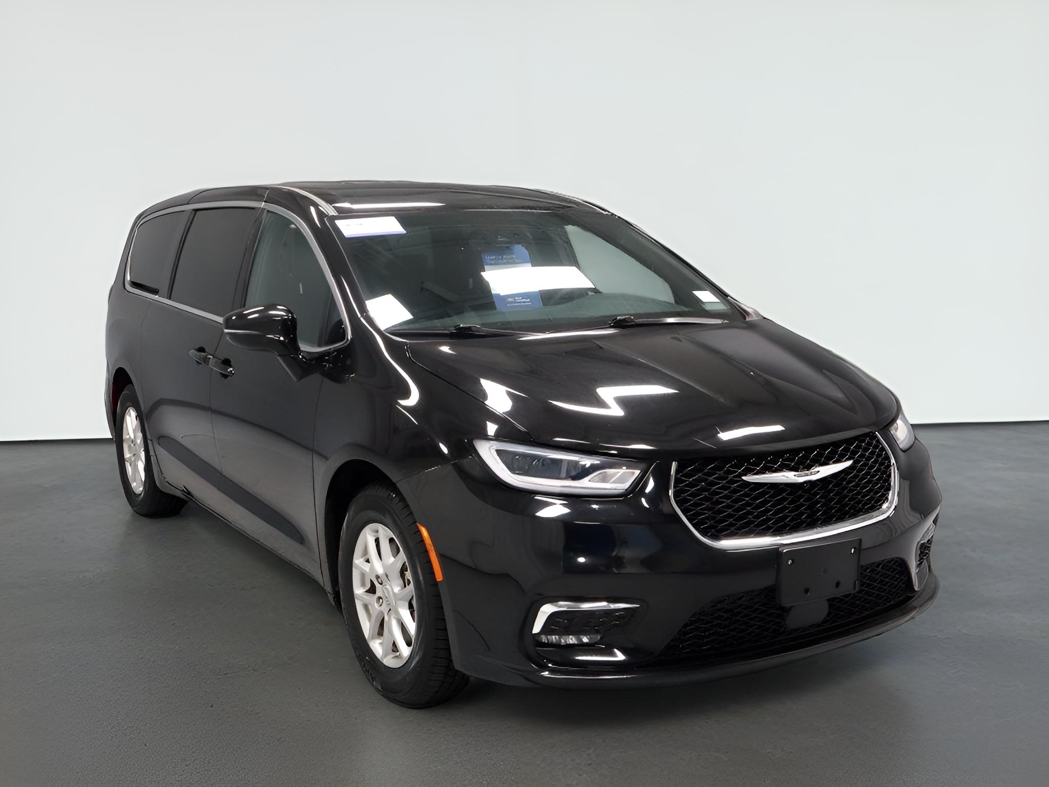 2025 Chrysler Pacifica
