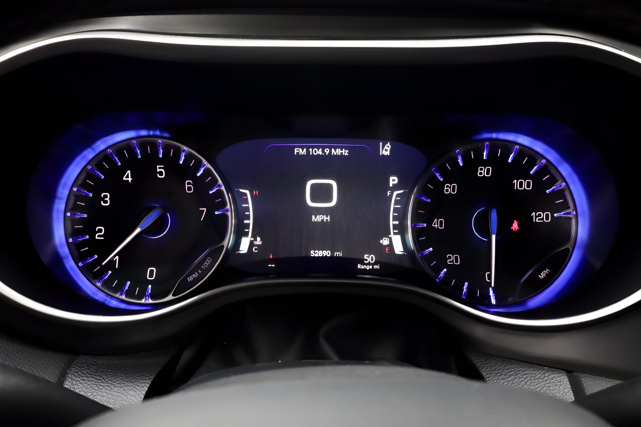 2025 Chrysler Pacifica Select