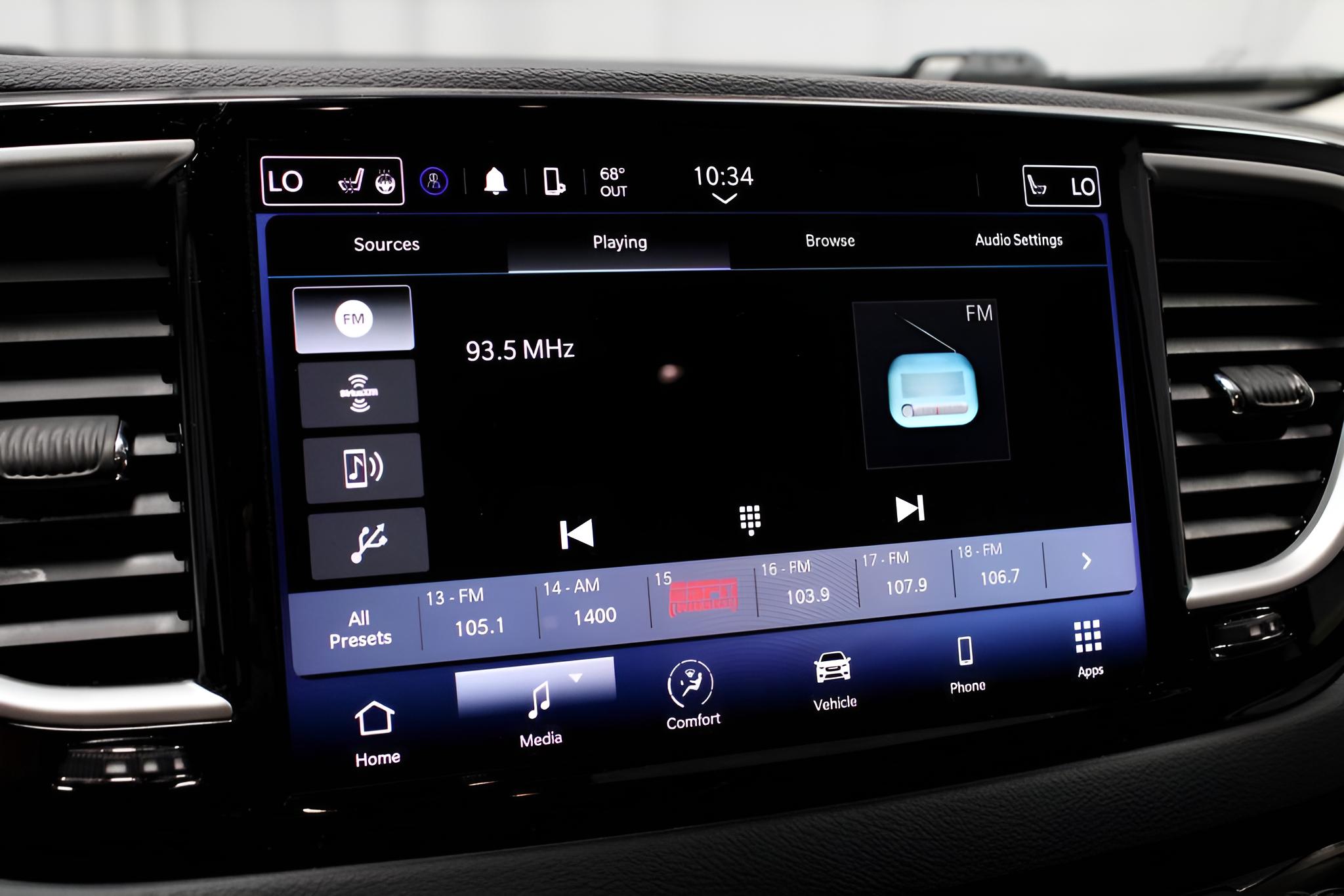 2024 Chrysler Pacifica Touring L