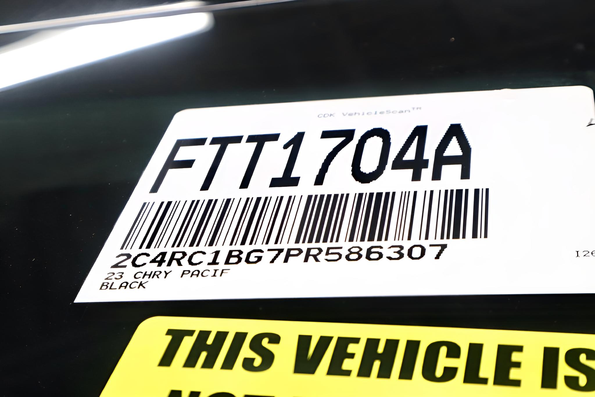 2023 Chrysler Pacifica Touring L