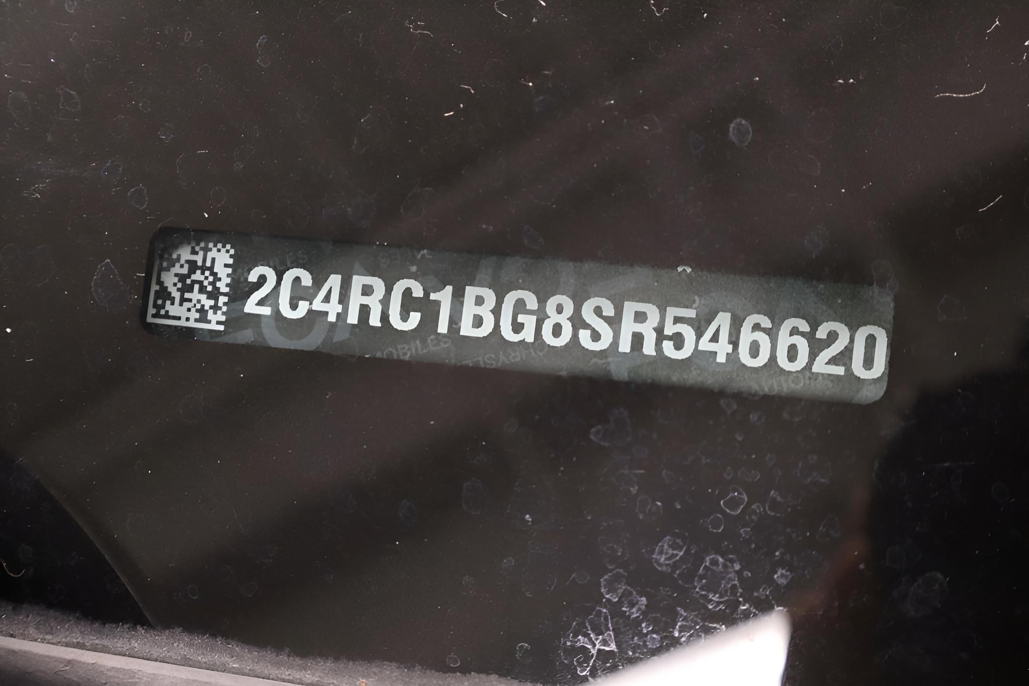 2025 Chrysler Pacifica Select