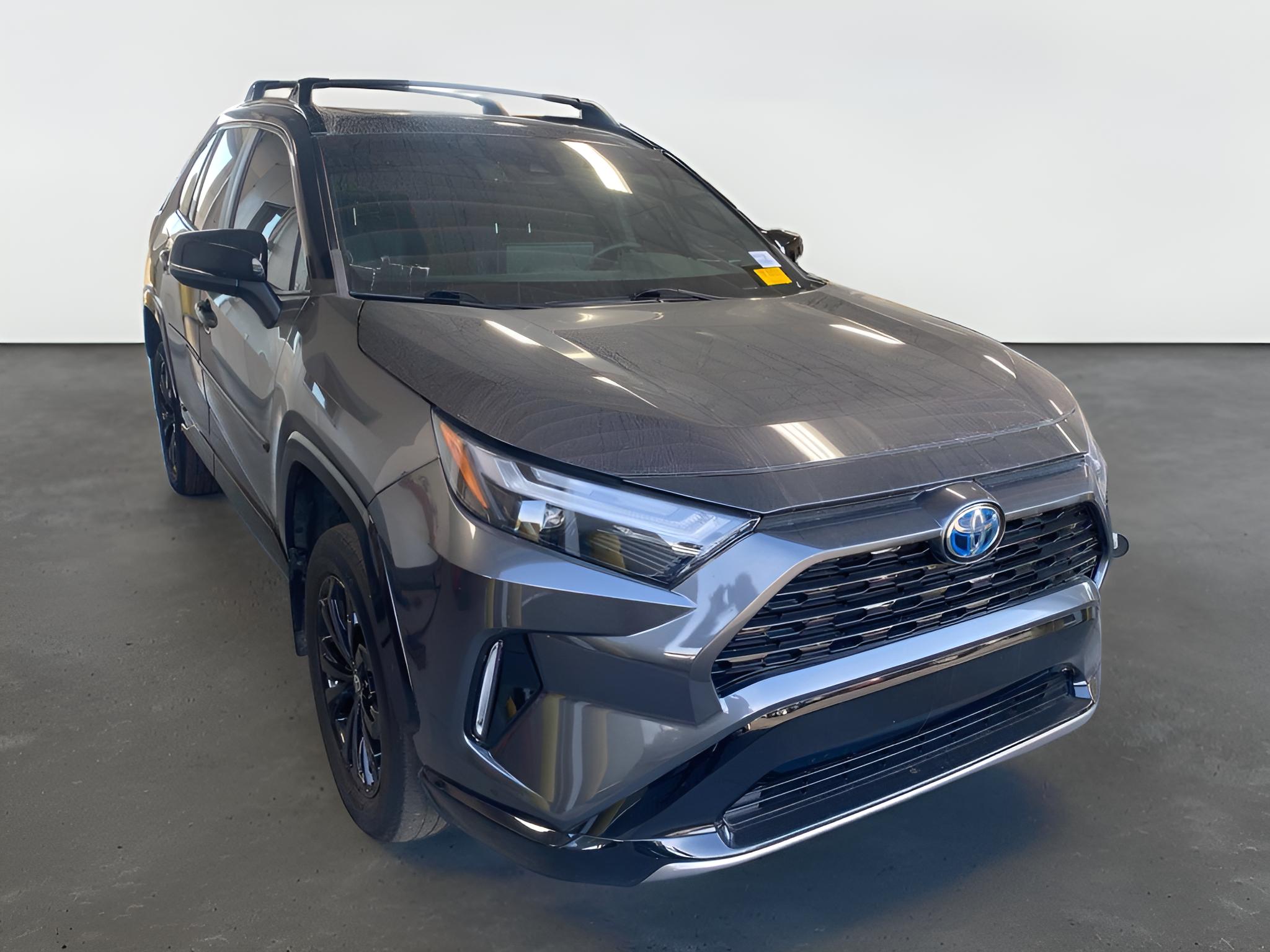 2023 Toyota RAV4 XSE