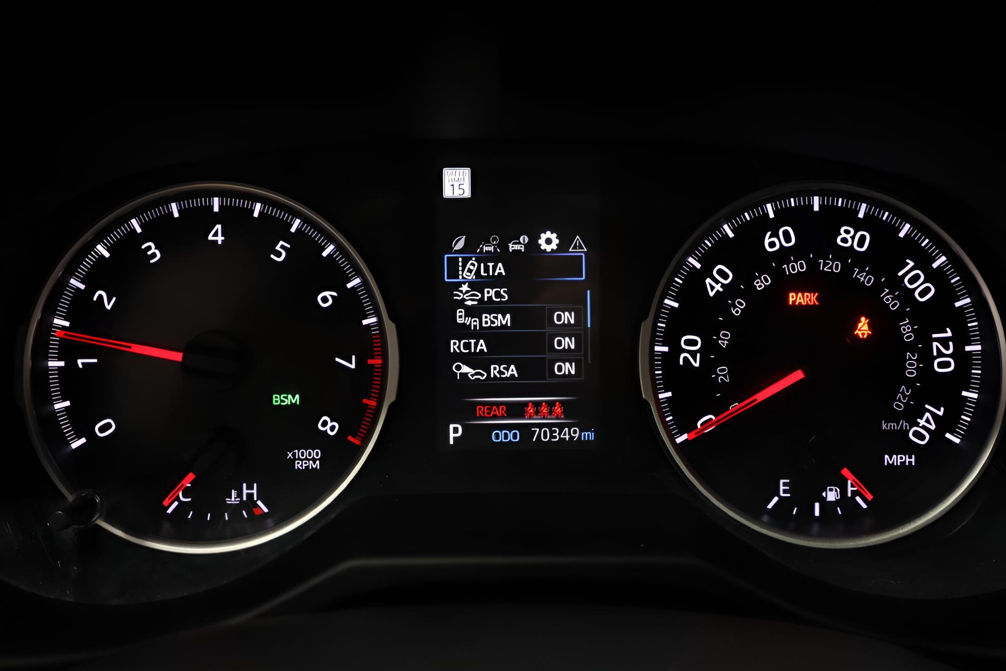 2022 Toyota RAV4 LE