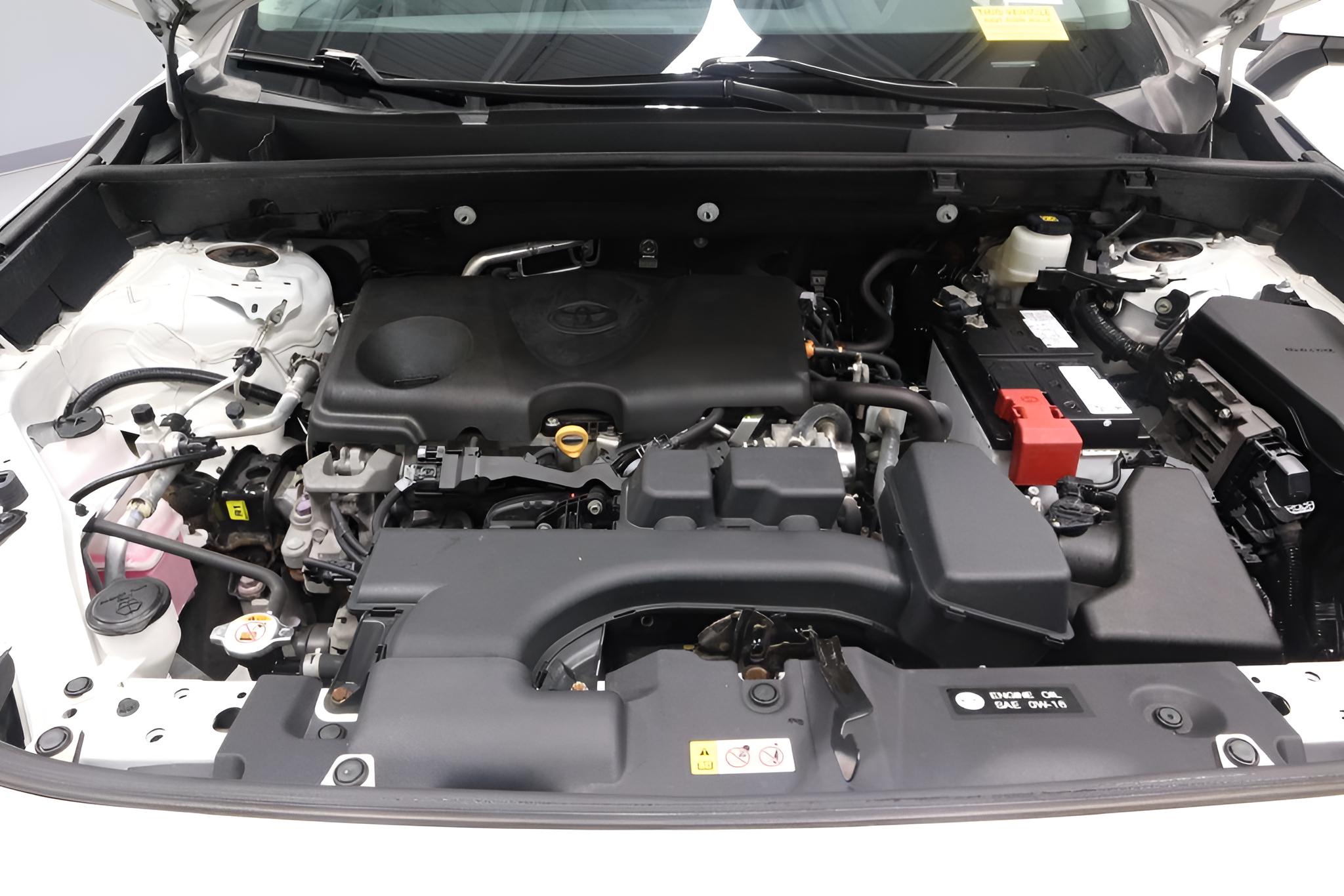 2022 Toyota RAV4 LE