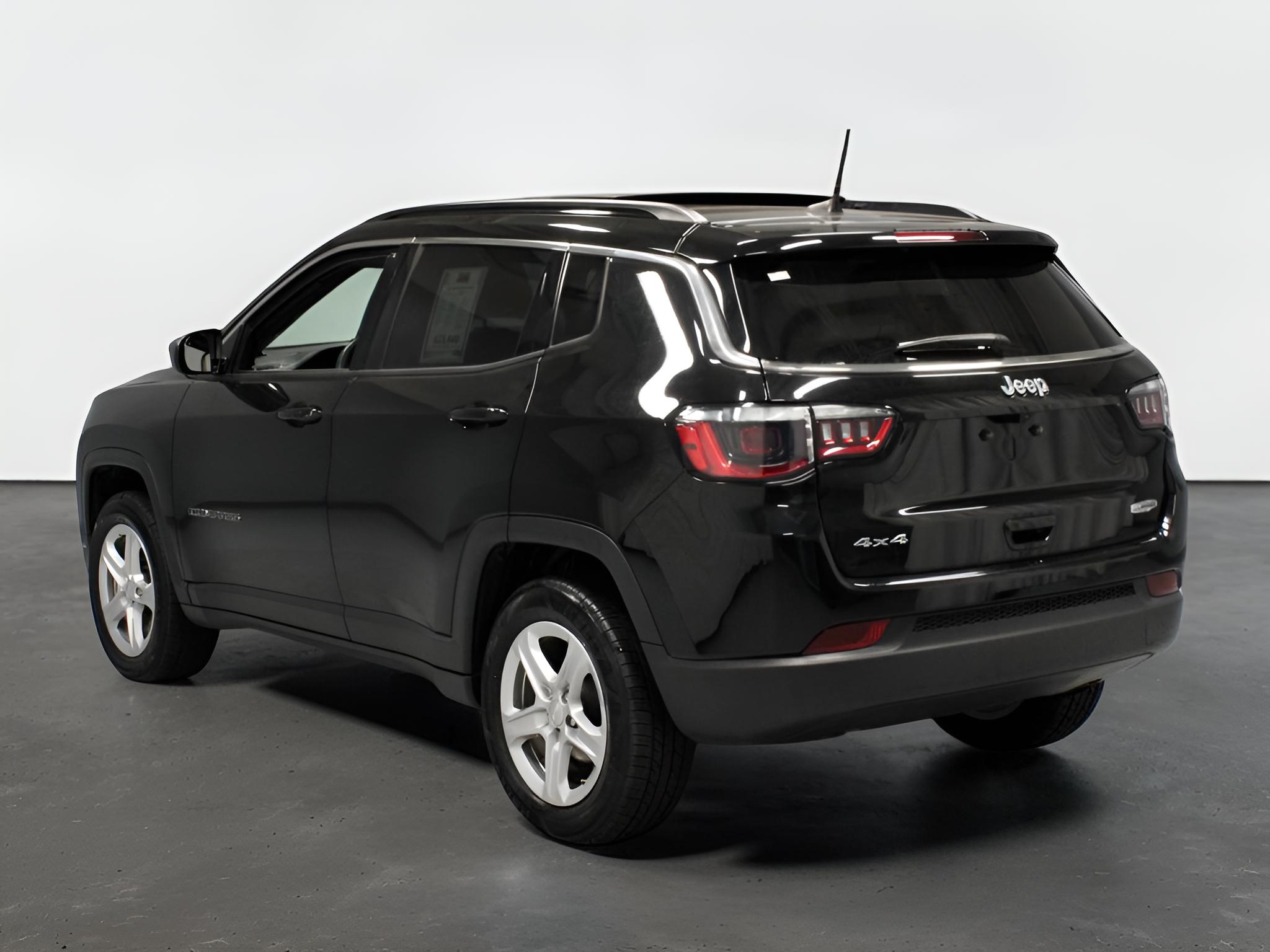 2023 Jeep Compass Latitude