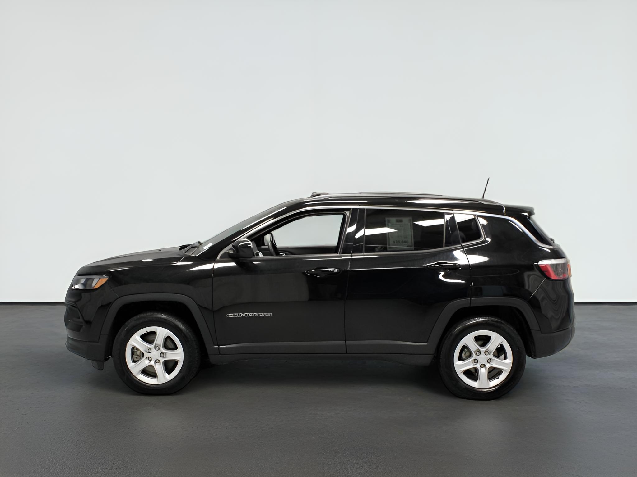 2023 Jeep Compass Latitude
