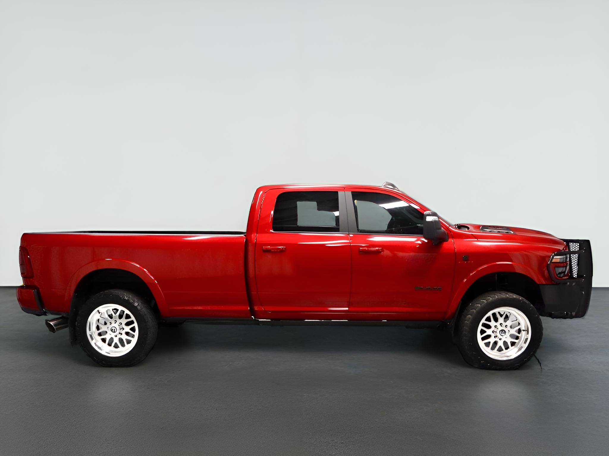 2026 RAM 3500 Limited